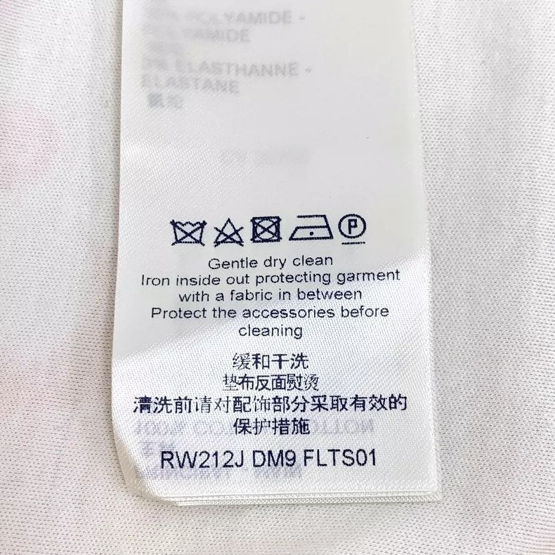 Louis Vuitton Louis Vuitton Beige logo full-print cotton crewneck lacy s Size S / US 4 / IT 40 - 6 Thumbnail
