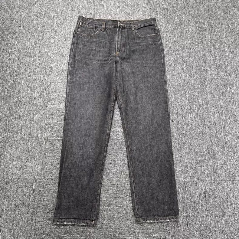Givenchy Givenchy Size32 Leather Patch Denim Pants Size US 28 / EU 44 - 1 Thumbnail