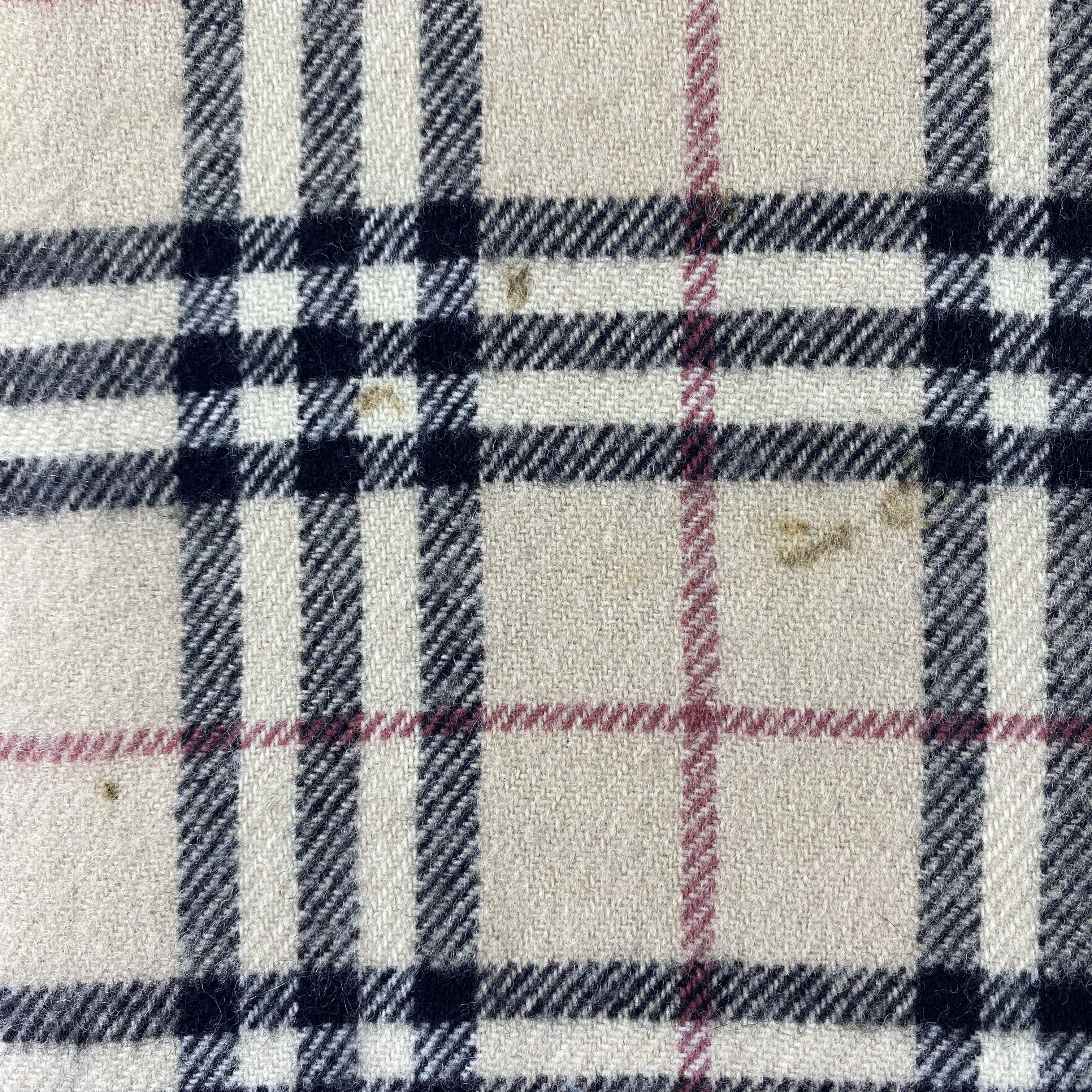Burberry Burberry Scarf Neck Wrap Big Size Muffler Size ONE SIZE - 4 Thumbnail