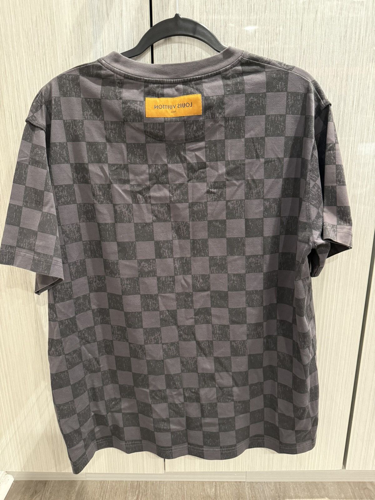 Louis Vuitton Louis Vuitton Damier Logo T Shirt Size US XL / EU 56 / 4 - 3 Thumbnail