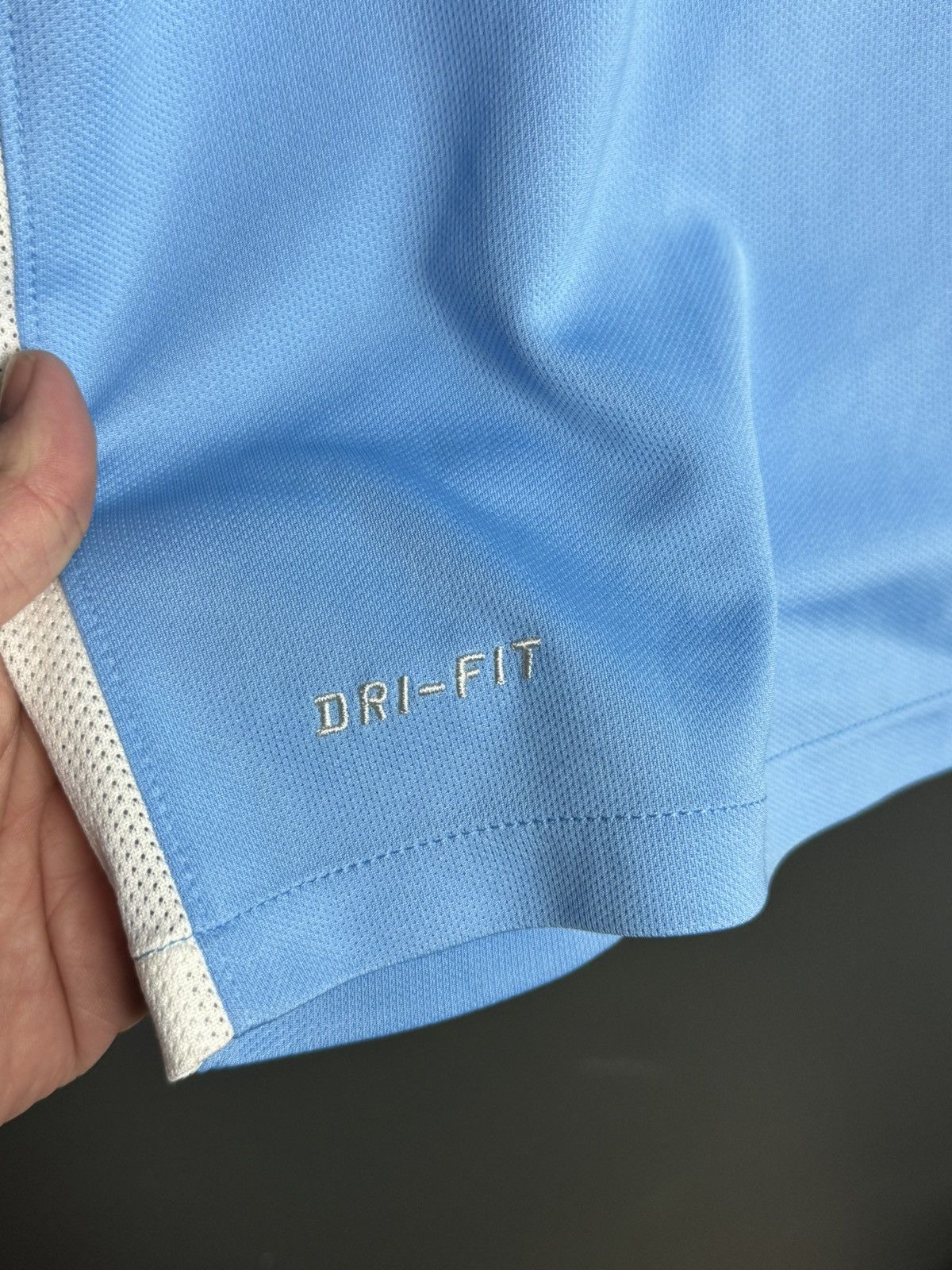 Nike Manchester City 15/16 Home Football Jersey Size US S / EU 44-46 / 1 - 4 Thumbnail