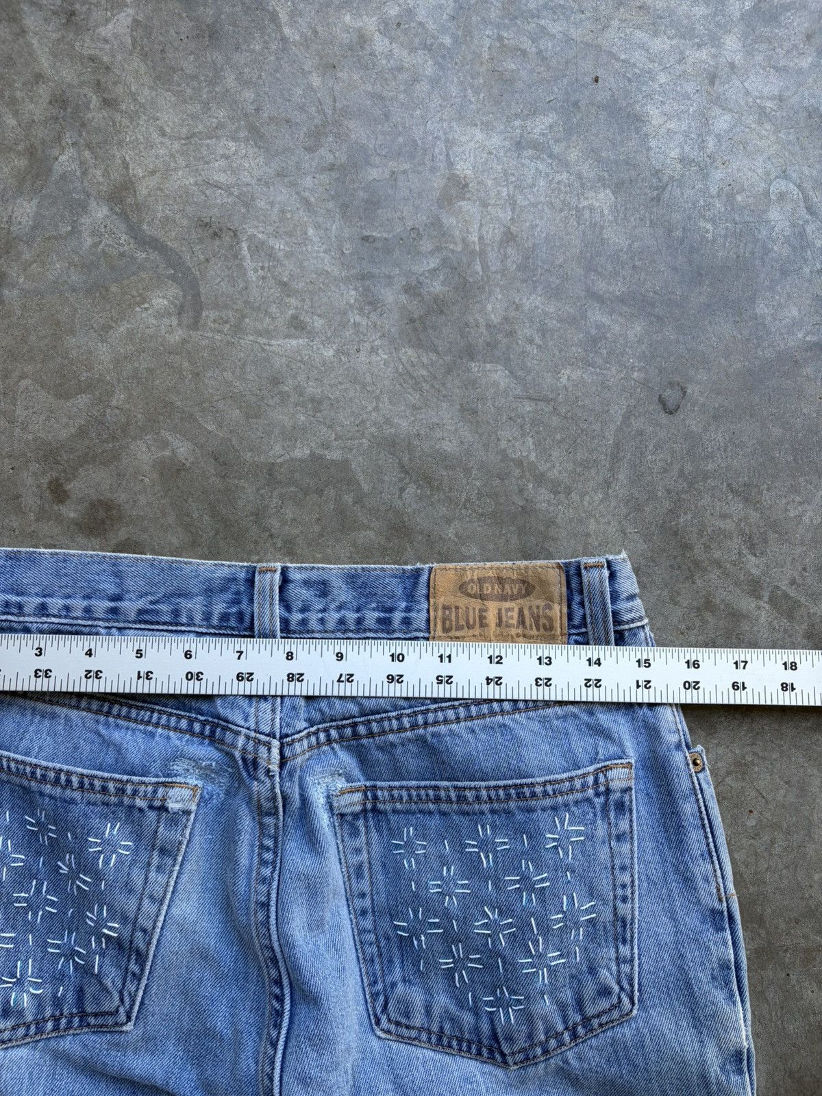 Old Navy Vintage Gap Jeans Custom Embroidered Baggy Denim Sz 30x30 Size US 30 / EU 46 - 7 Thumbnail