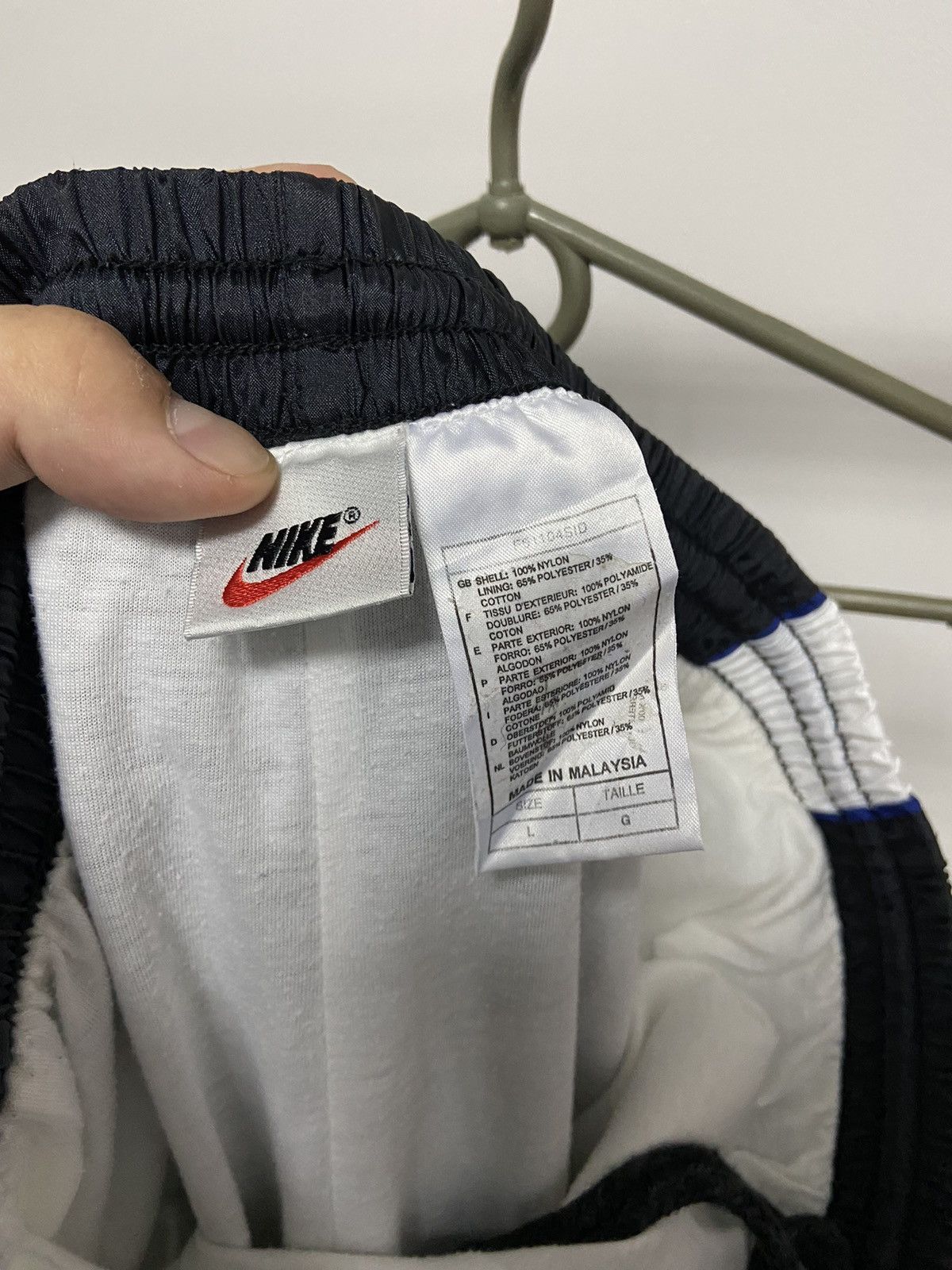 Nike × Vintage Nike Sweat Suit Vintage 90s Big Logo Pants Sweatshirt Nylon Size US L / EU 52-54 / 3 - 15 Thumbnail