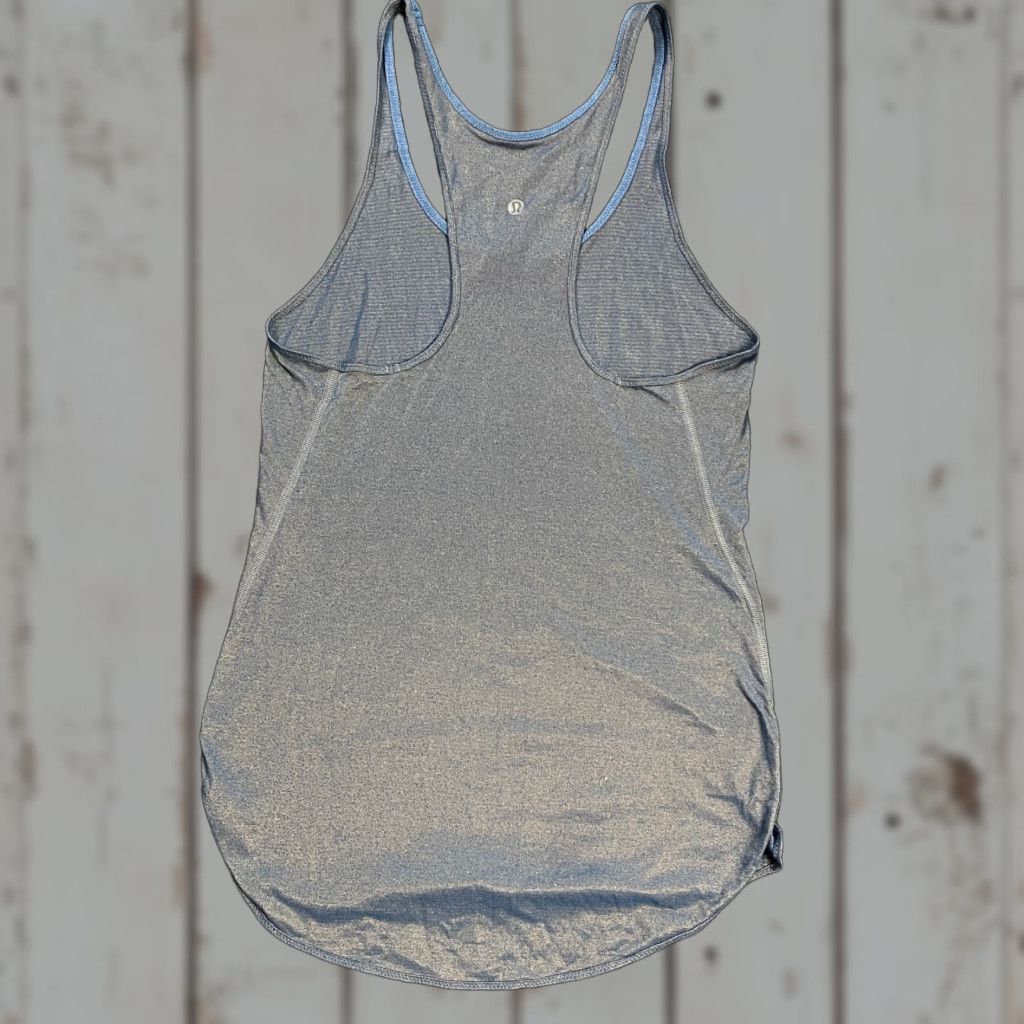Lululemon Lululemon Womens Tank Top Blue Gray Drop Cut Racer Back 6 Athleisure Shirt Sleeveless Cropped Riders Breathable Lightweight Straps Stretch Womens Size M / US 6-8 / IT 42-44 - 1 Thumbnail