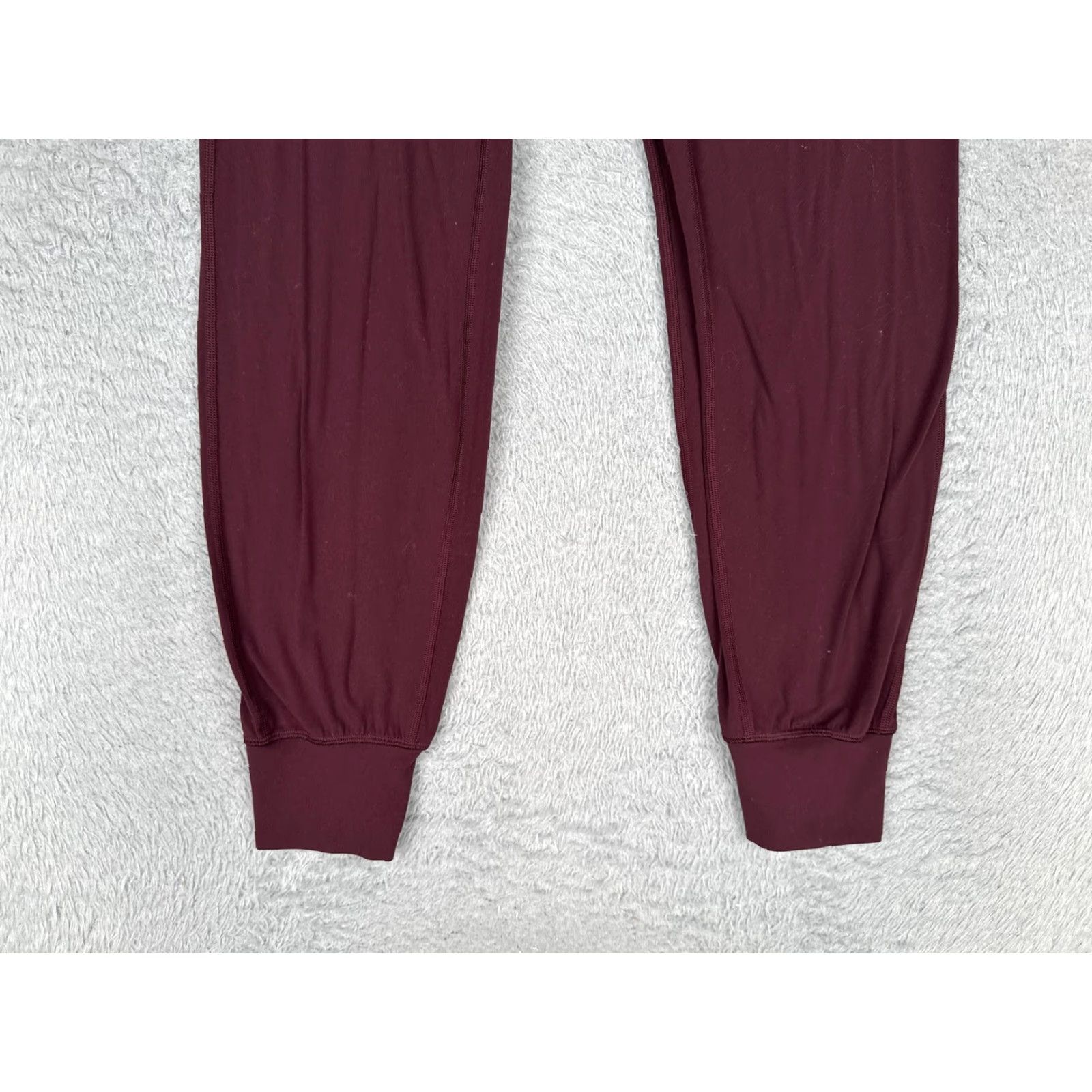 Lululemon Lululemon Pants Womens 4 Red Align Jogger 28" High Rise Pockets Yoga Gym Comfy Size 27" / US 4 / IT 40 - 2 Thumbnail