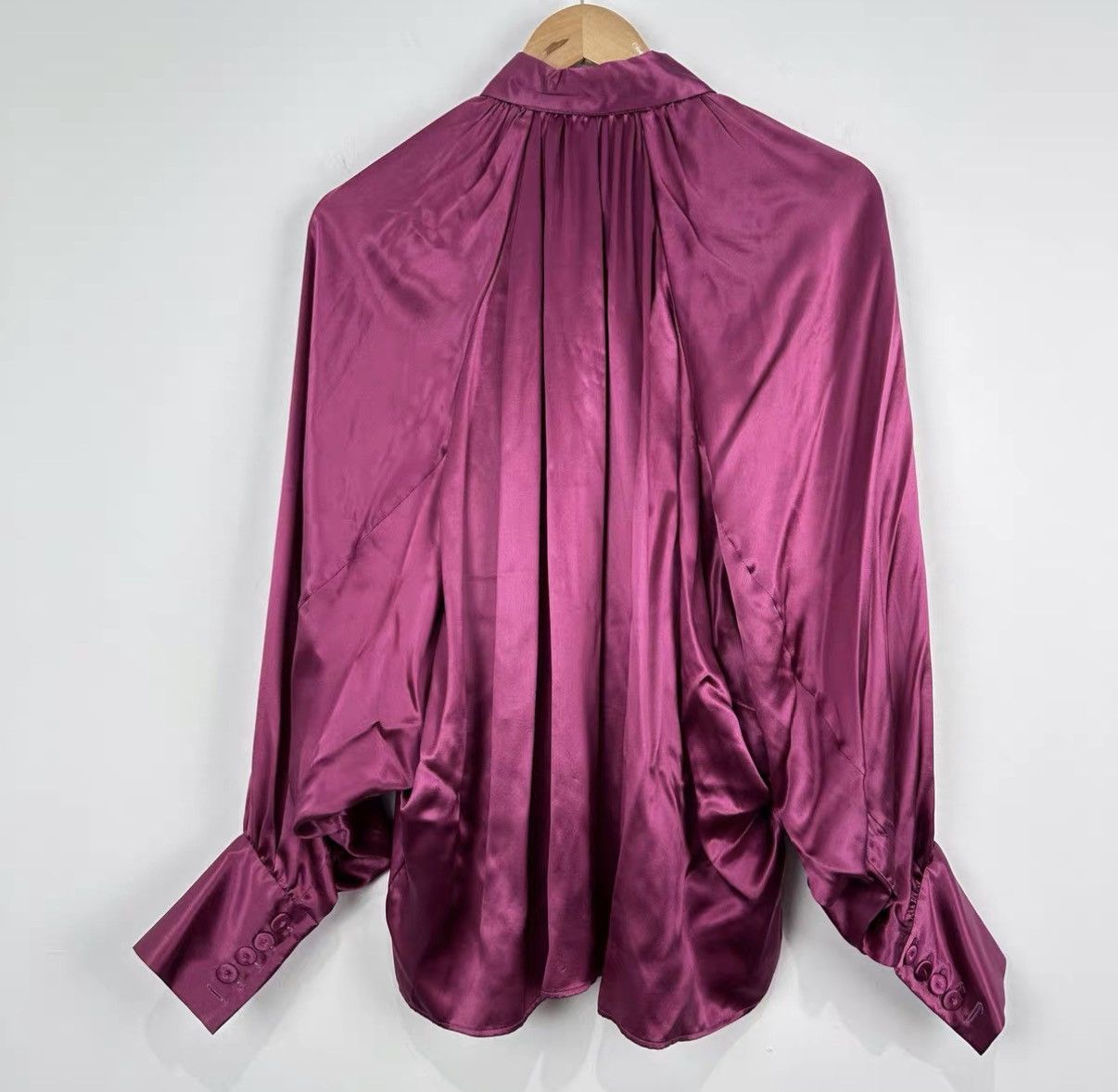 Fendi Fendi Solid Silk Long Sleeve Shirt J42 Size M / US 6-8 / IT 42-44 - 2 Thumbnail