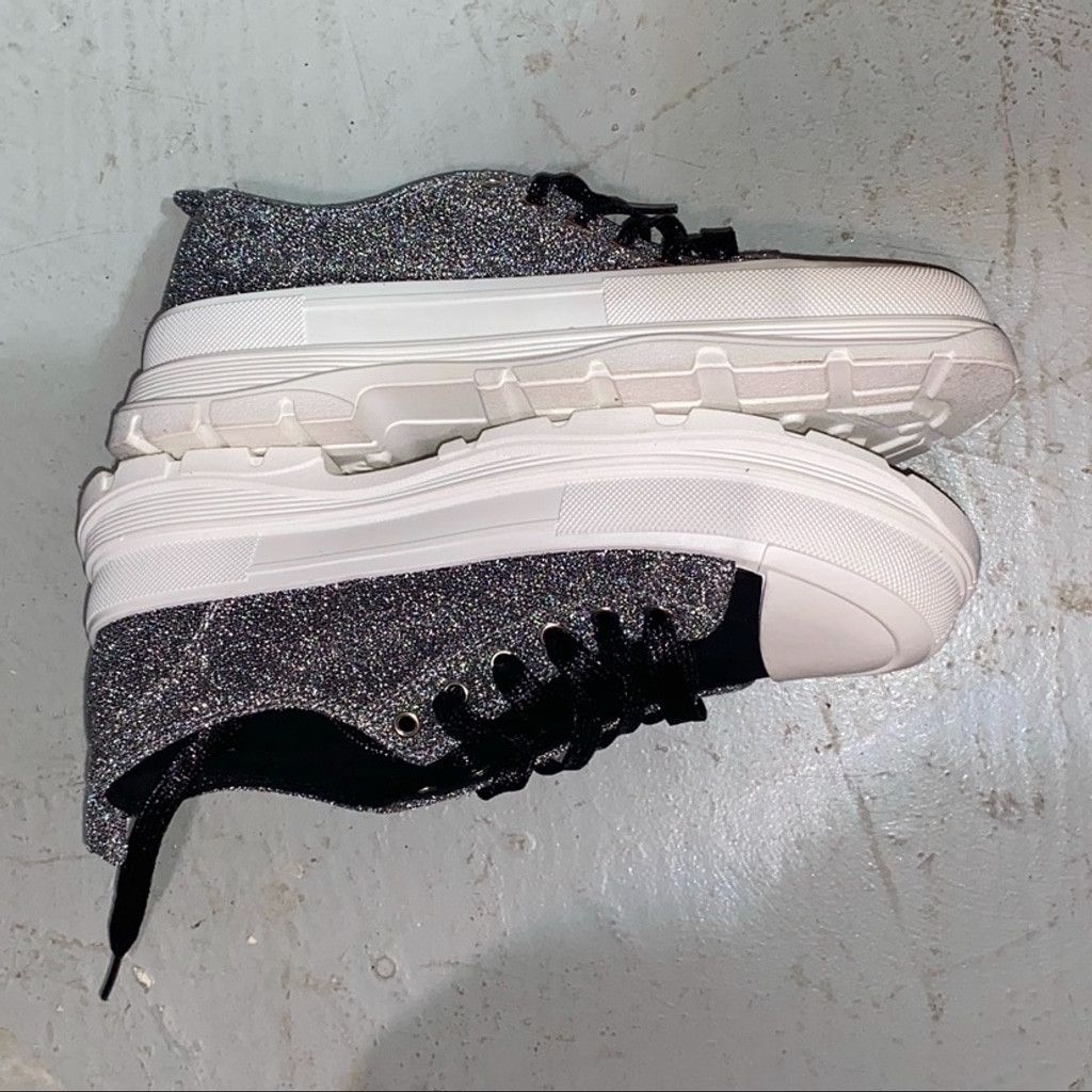 True Religion Women's True Religion Sneakers, Silver, Size 7.5 Size US 7.5 / IT 37.5 - 2 Thumbnail