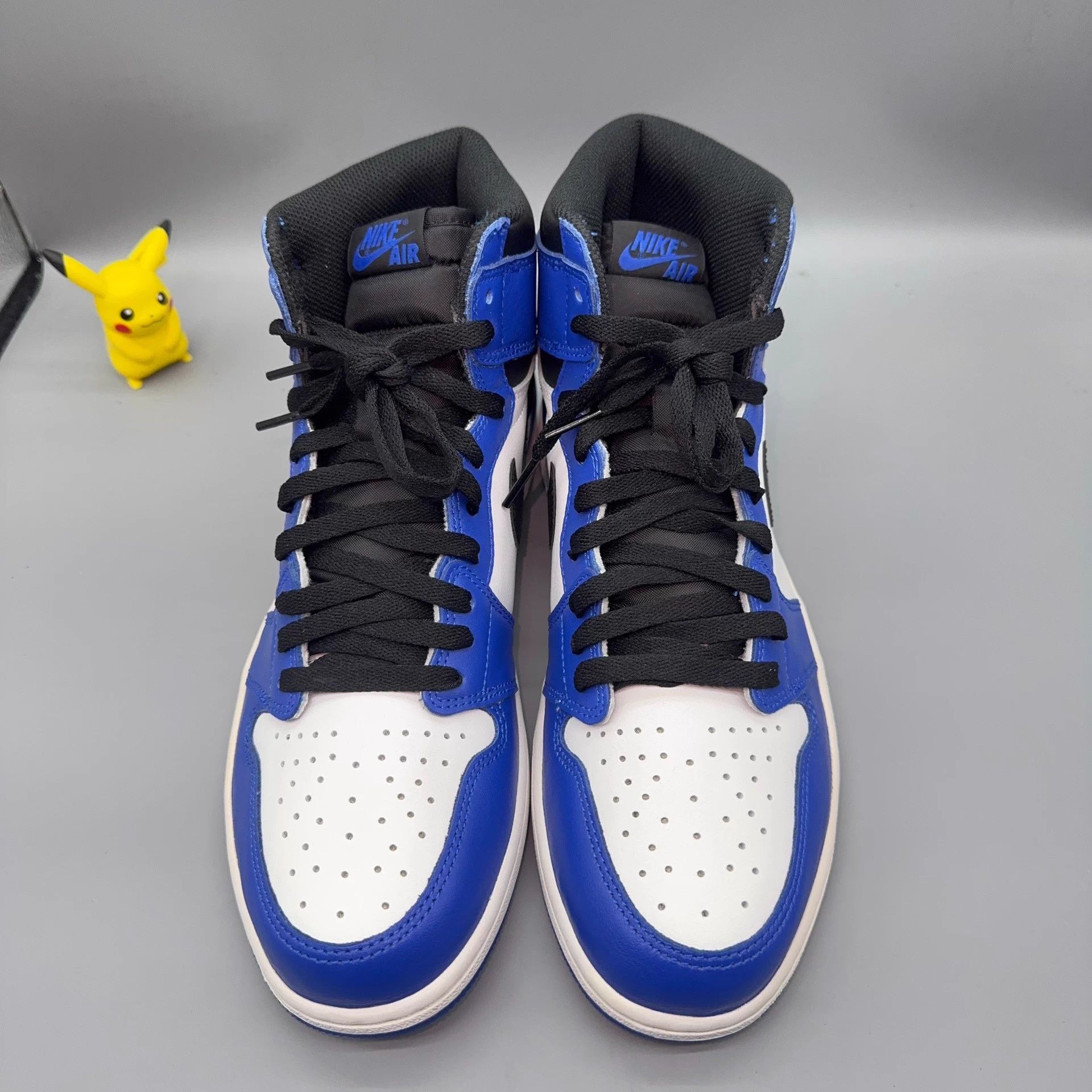 Nike Jordan AJ1 White/Blue Lightning 45 Size US 12 / EU 45 - 2 Thumbnail