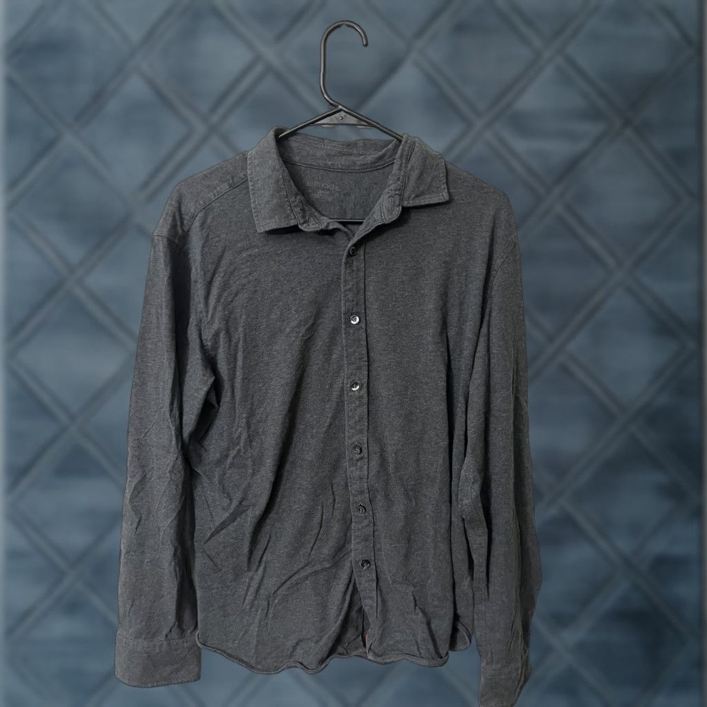 UNTUCKit UNTUCKit Shirt Mens L Button-Down Heather Gray Luxe Tee BD Long Sleeve Casual Size US L / EU 52-54 / 3 - 1 Thumbnail