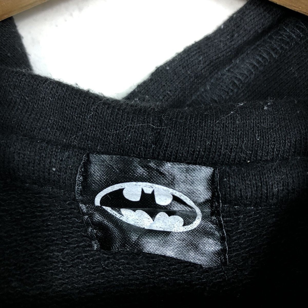 Japanese Brand 📌Vintage Batman Hoodie Pull Over Big Logo Gotham City Size US XL / EU 56 / 4 - 18 Thumbnail