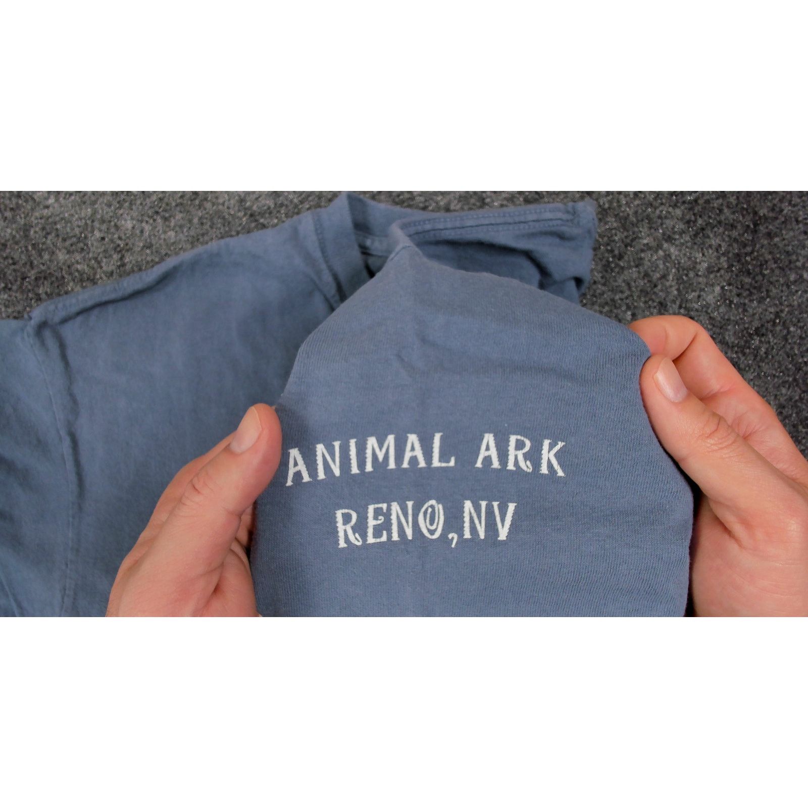 The Mountain The Mountain | Y2K Faded White Tiger Boxy Nature Tee Size US L / EU 52-54 / 3 - 10 Thumbnail