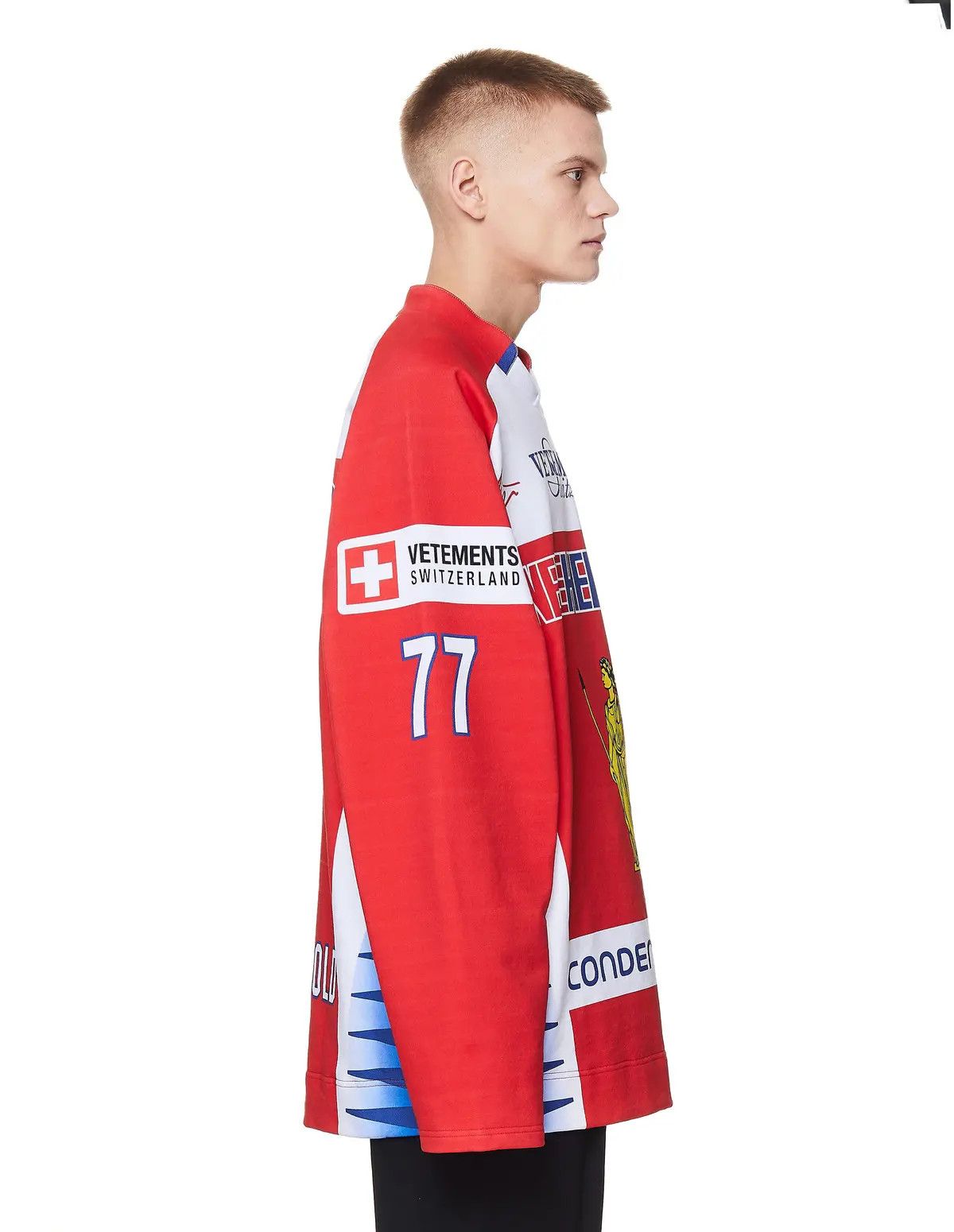 Vetements Red Helvetica Racing Logo Oversized Hockey Jersey Size US S / EU 44-46 / 1 - 4 Thumbnail