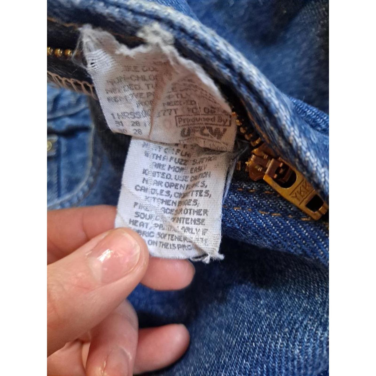 L.L. Bean LL Bean‎ Fleece Lined Relaxed Fit Jeans Size 10P Size 32" / US 10 / IT 46 - 5 Thumbnail
