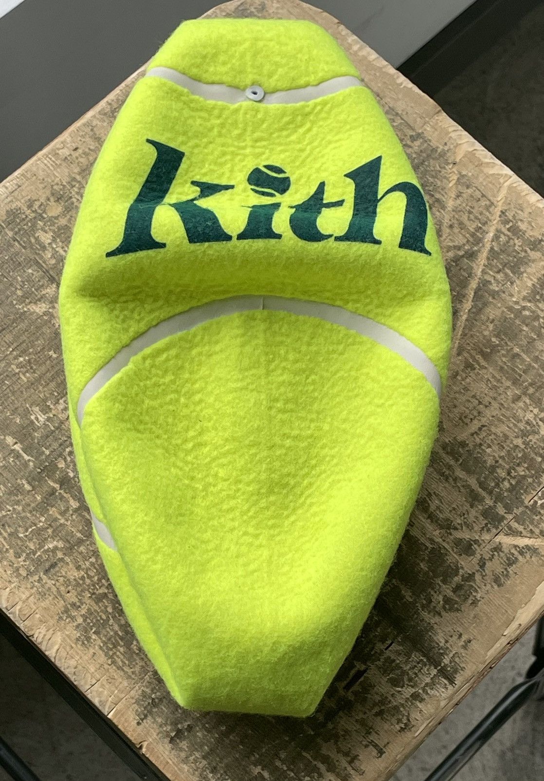 Kith Kith For Wilson 9” Jumbo Tennis Ball Fall 2021 Size ONE SIZE - 3 Thumbnail