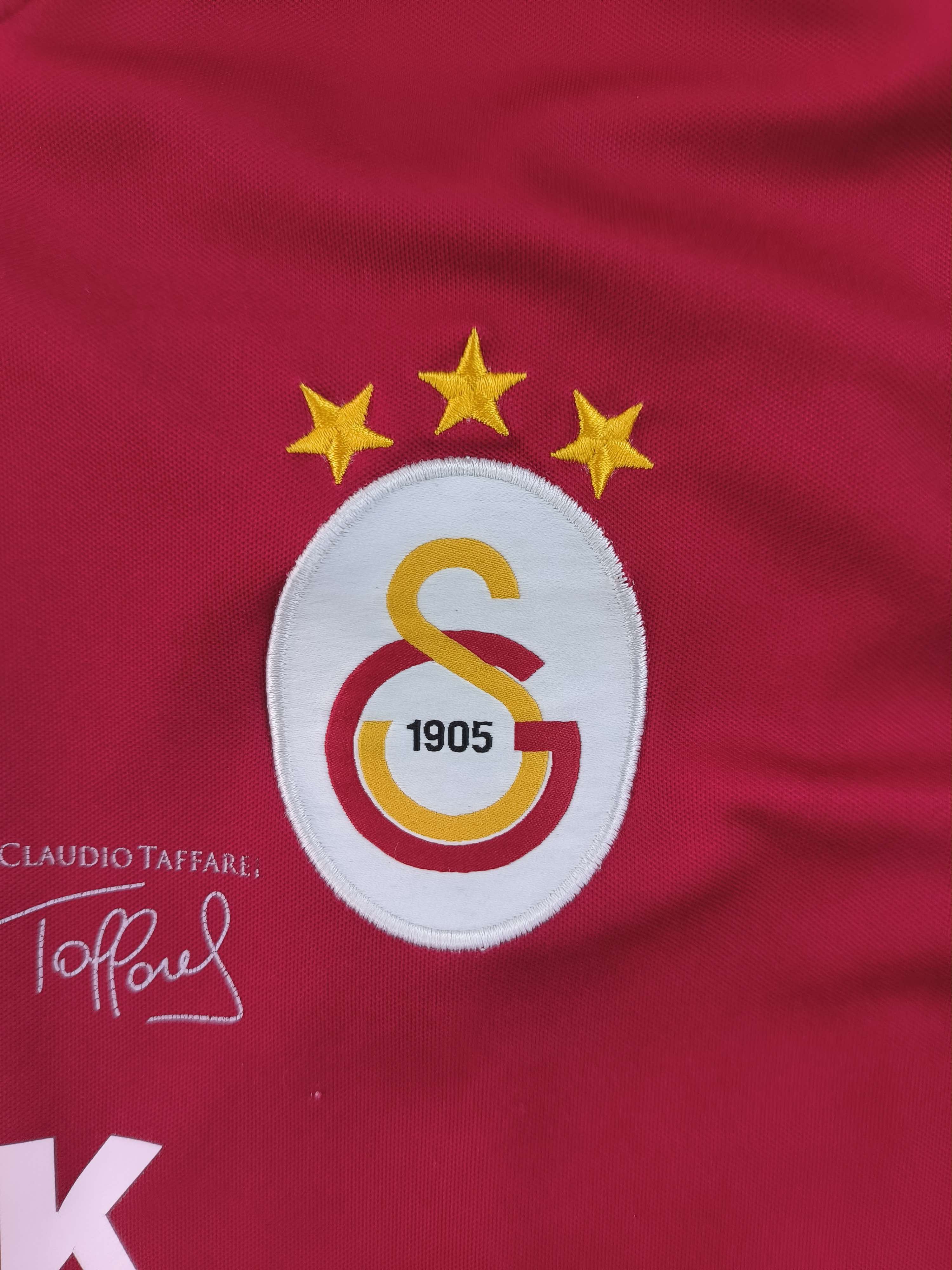 Nike Galatasaray 2013-14 Nike home football jersey shirt size L Size US L / EU 52-54 / 3 - 4 Thumbnail