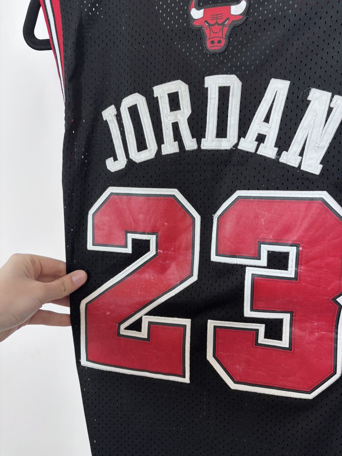 Nike Nike Chicago Bulls Michael Jordan #23 Basketball Jersey Size US M / EU 48-50 / 2 - 12 Thumbnail