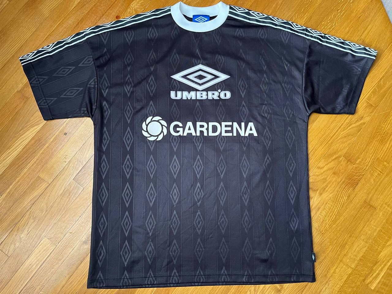 Umbro SSV Ulm 1846 Umbro training jersey Size US XL / EU 56 / 4 - 1 Thumbnail