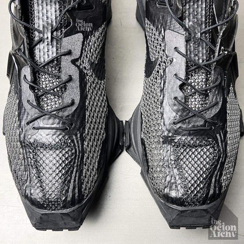 MMW × Nike Matthew M. Williams x Nike Zoom 004 Triple Black DC7442-001 Size US 9.5 / EU 42-43 - 9 Thumbnail