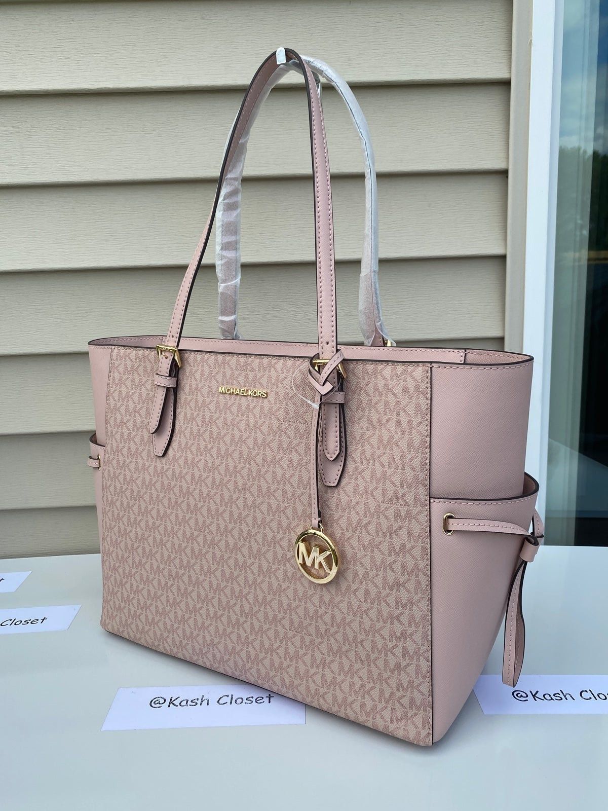 Michael Kors Gilly Tote Large Leather Tote Bag MK Signature