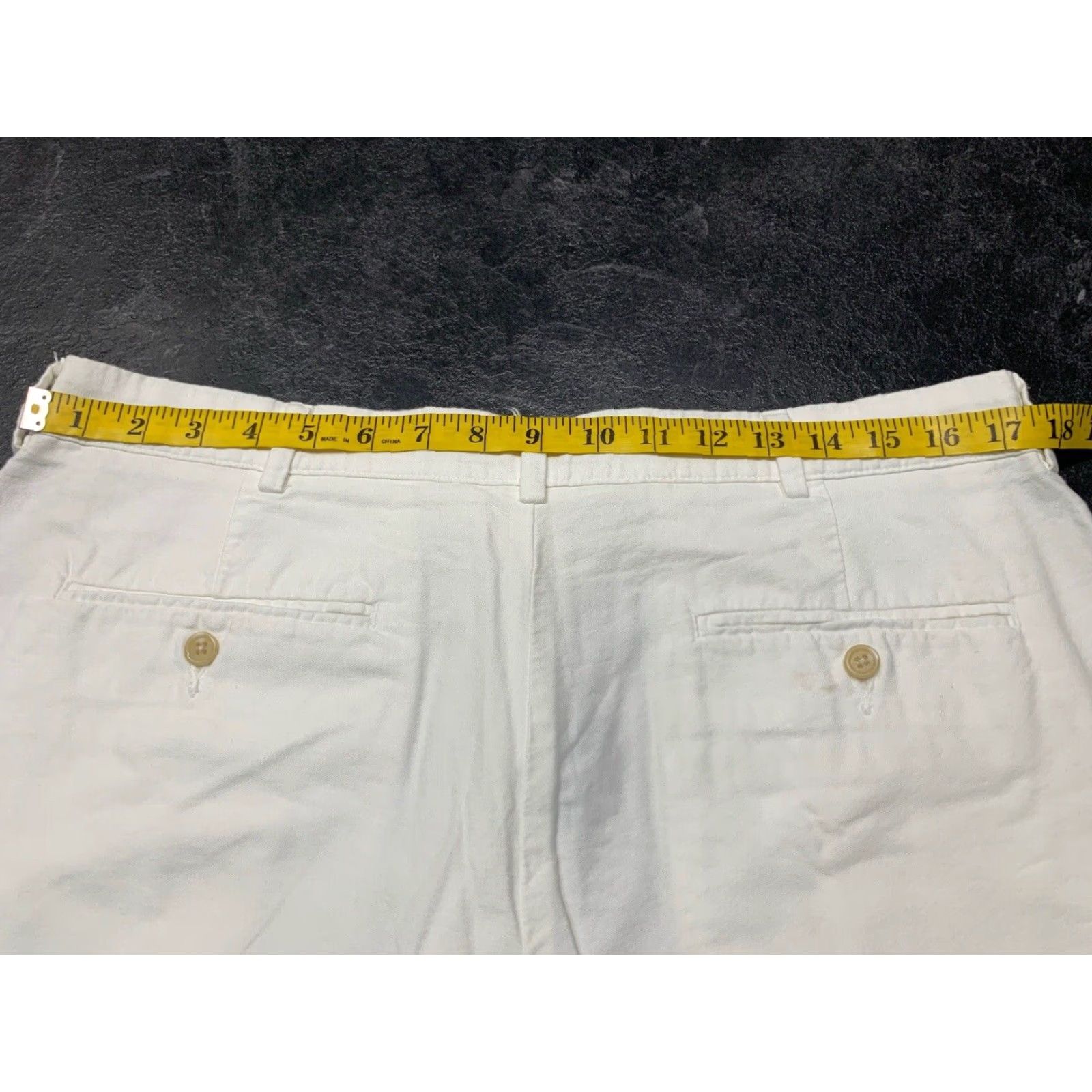 Polo Ralph Lauren Polo Ralph Lauren Classic Fit Chino Golf Shorts 36 White Flat Front Mens Size US M / EU 48-50 / 2 - 5 Thumbnail