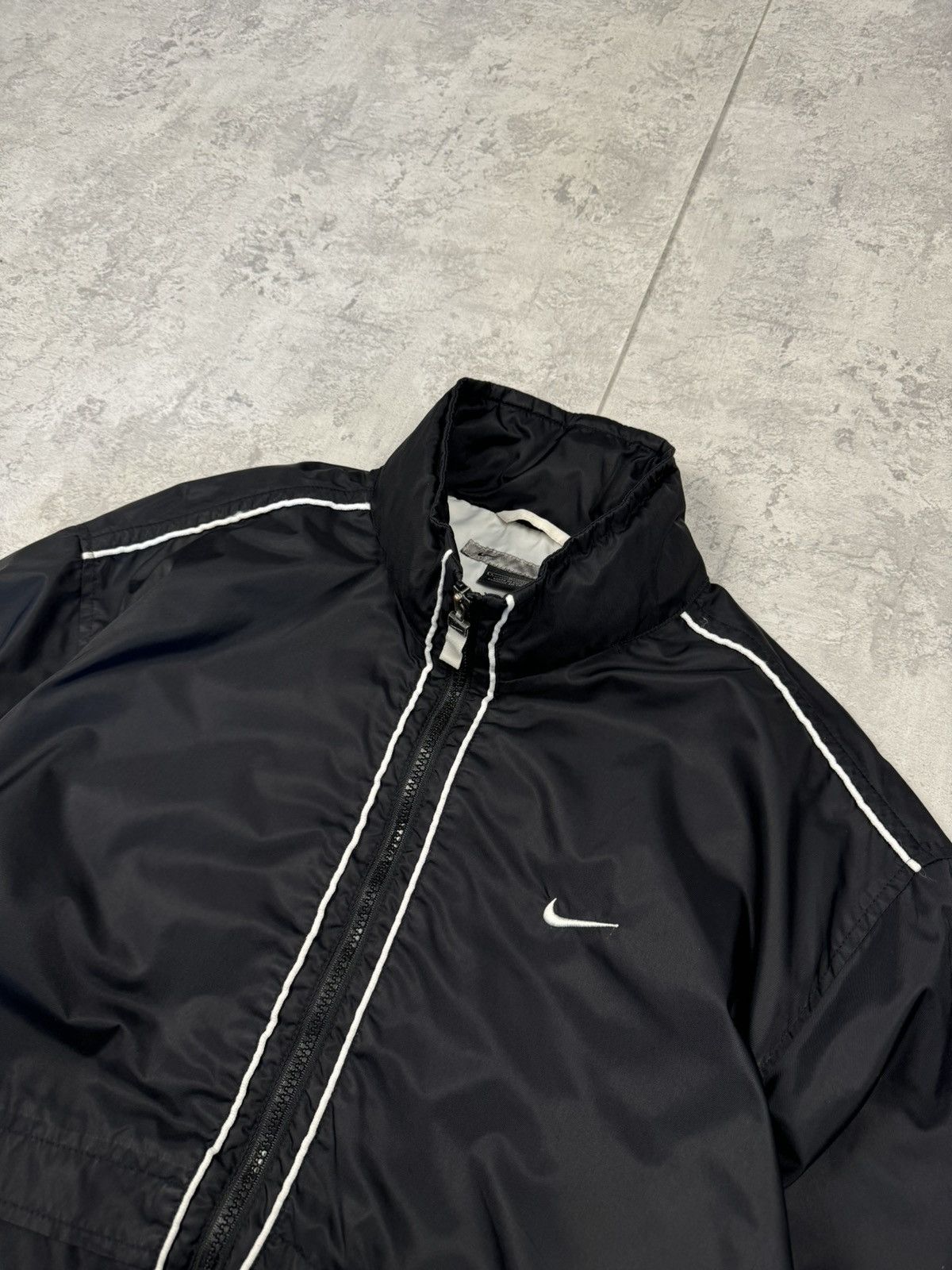 Nike Nike Black Track Jacket Full Zip Lightweight Size L Size US L / EU 52-54 / 3 - 6 Thumbnail