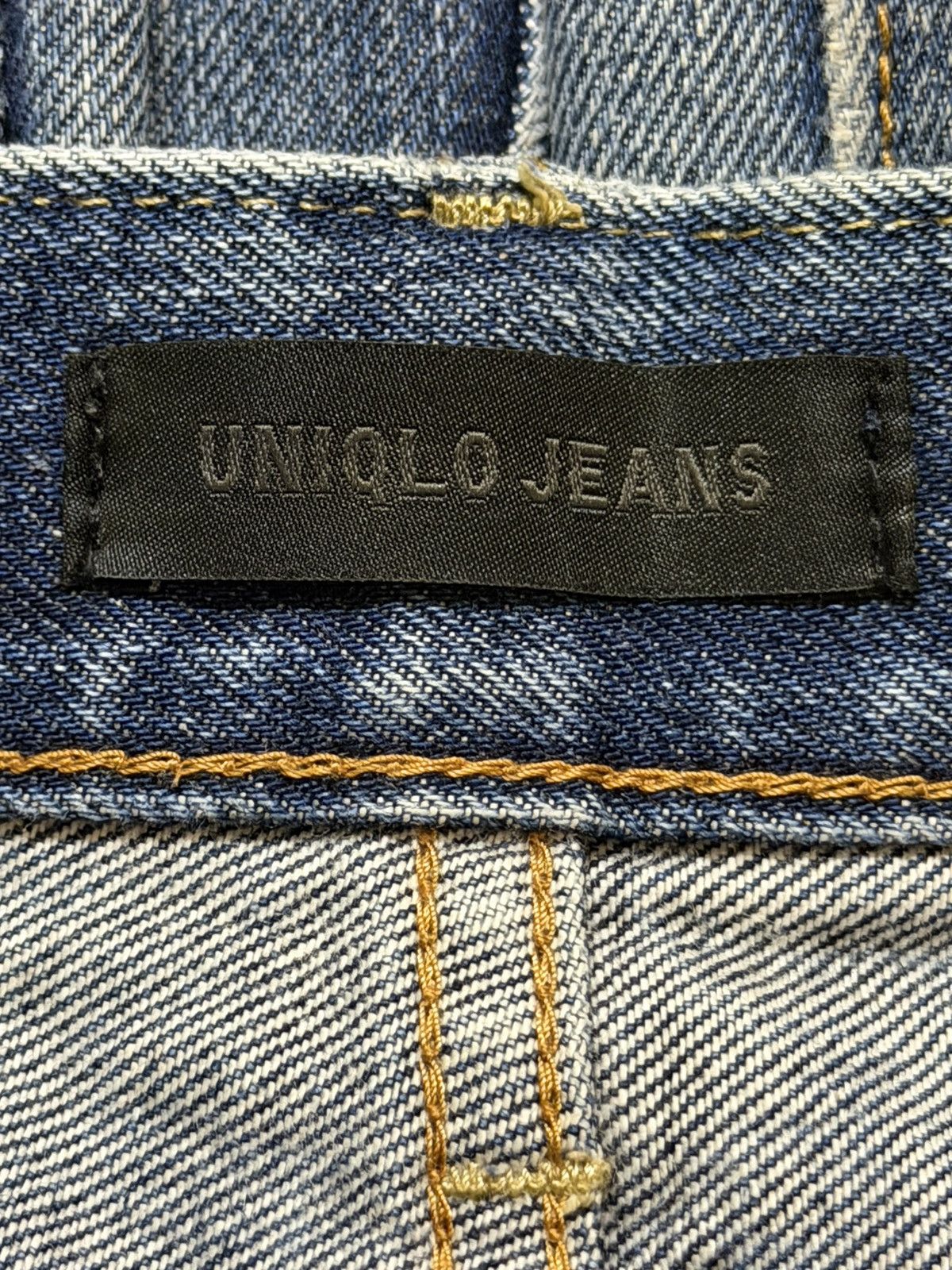 Uniqlo Vintage Y2K Japanese Uniqlo Blue Faded Wash Regular Fits Size US 33 - 6 Thumbnail