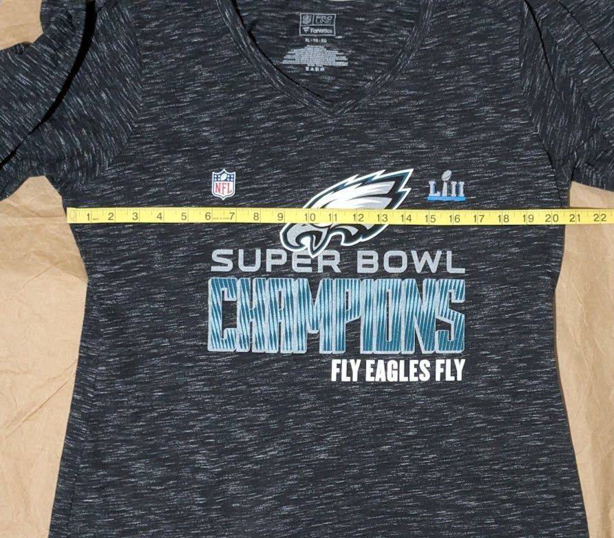 Other Super Bowl LIII Champions women Fananic long sleeve tee Size XL / US 12-14 / IT 48-50 - 3 Thumbnail