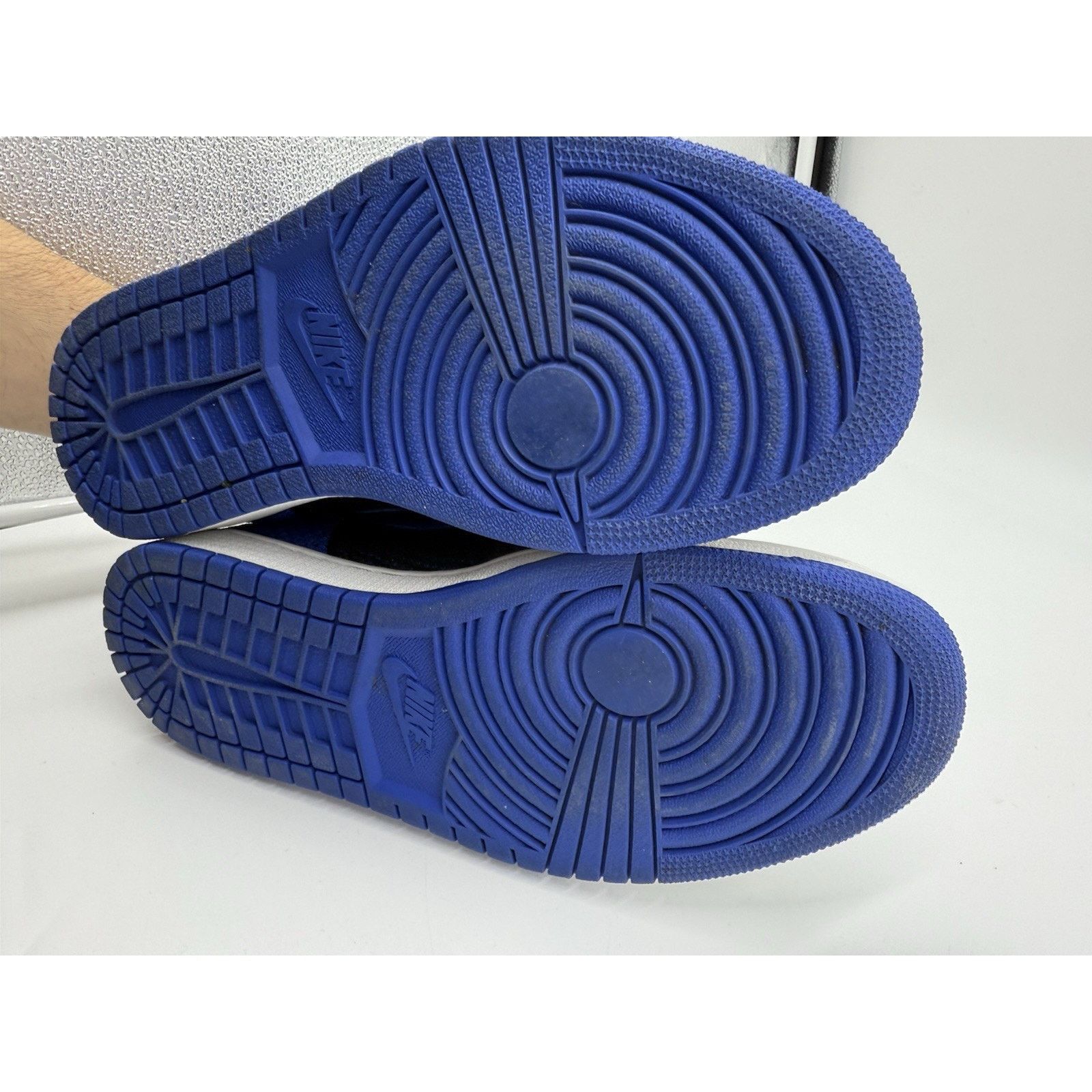Jordan Brand Size 8.5 - Air Jordan 1 Retro OG Flyknit High Royal Size US 8.5 / EU 41-42 - 5 Thumbnail