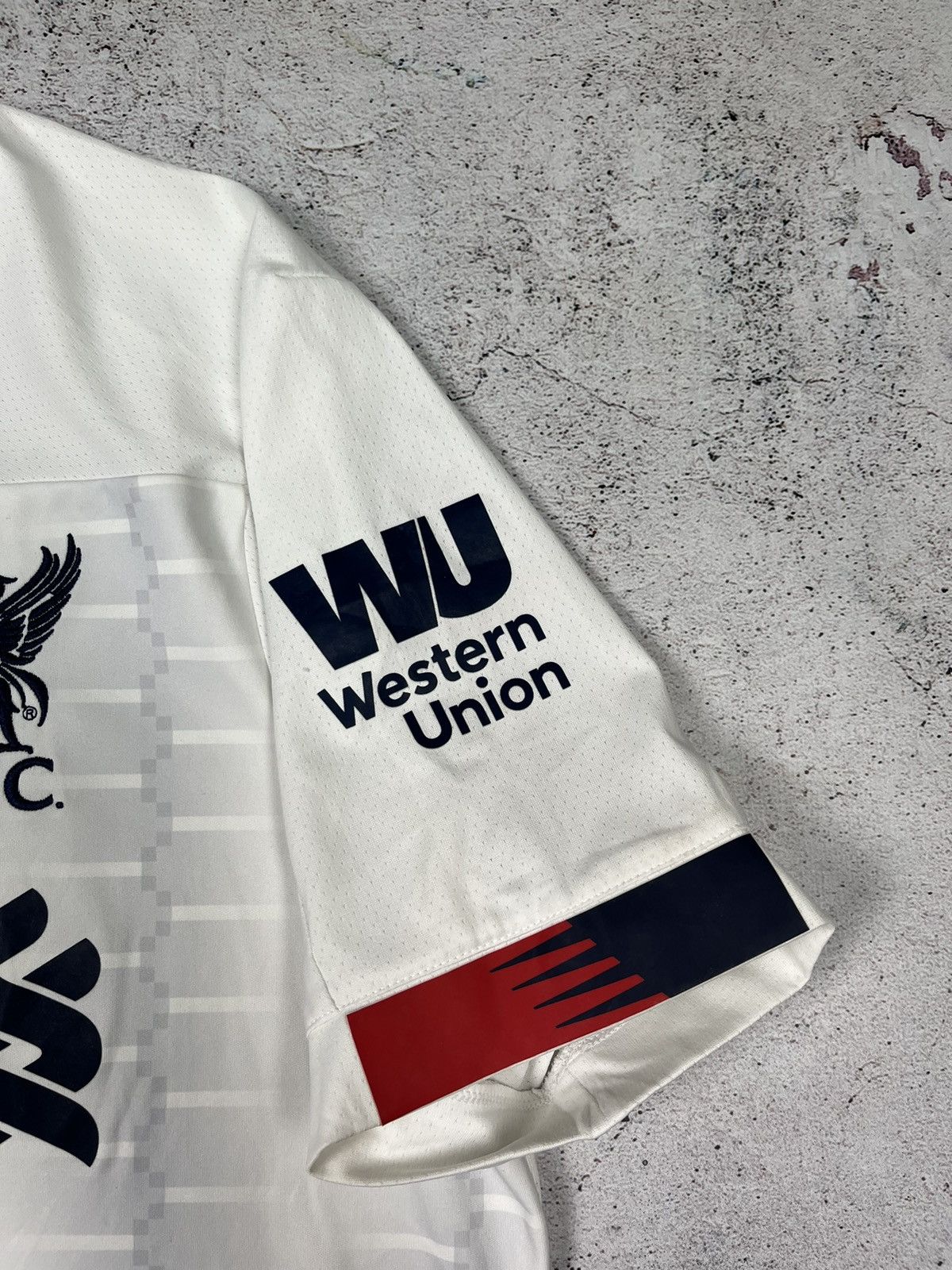 New Balance LIVERPOOL 2019 2020 AWAY FOOTBALL SOCCER JERSEY NEW BALANCE Size US M / EU 48-50 / 2 - 5 Thumbnail