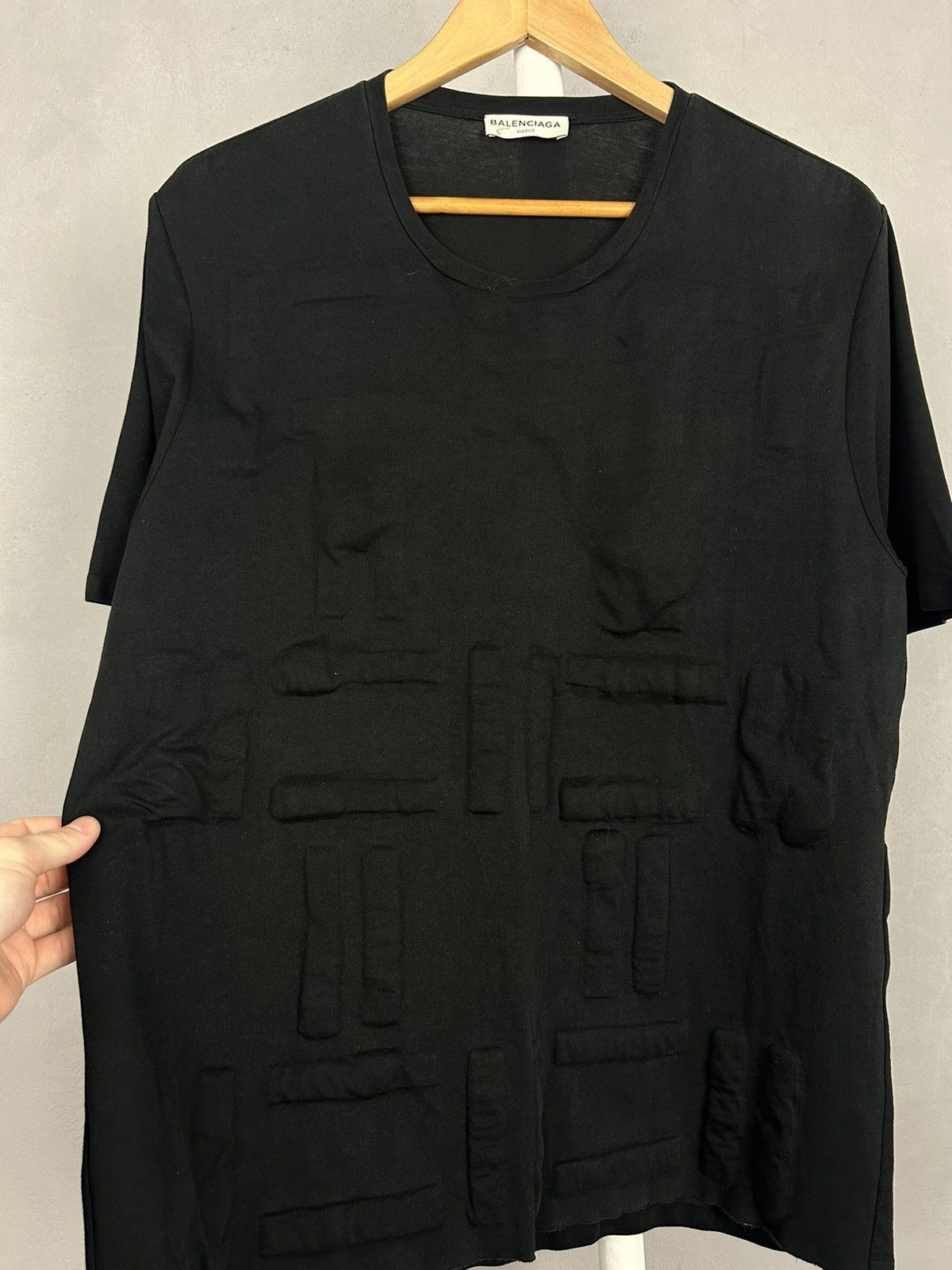 Balenciaga Balenciaga SS2014 Architecture Embossed Black T-Shirt Size L Size US L / EU 52-54 / 3 - 4 Thumbnail