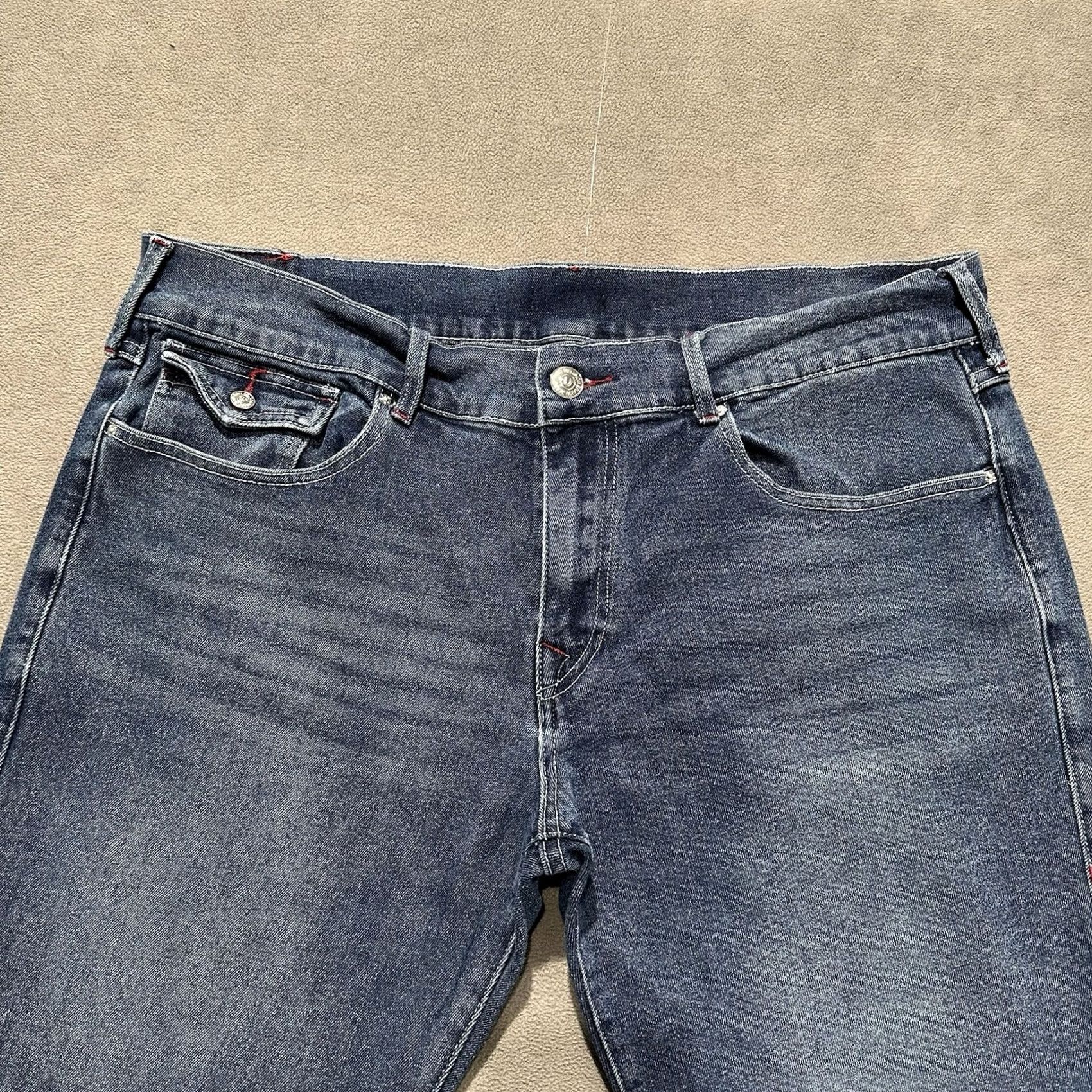 True Religion True Religion Jeans Mens 38 Slim Fit Geno Blue SN Flap Pockets GUC Size US 38 / EU 54 - 3 Thumbnail