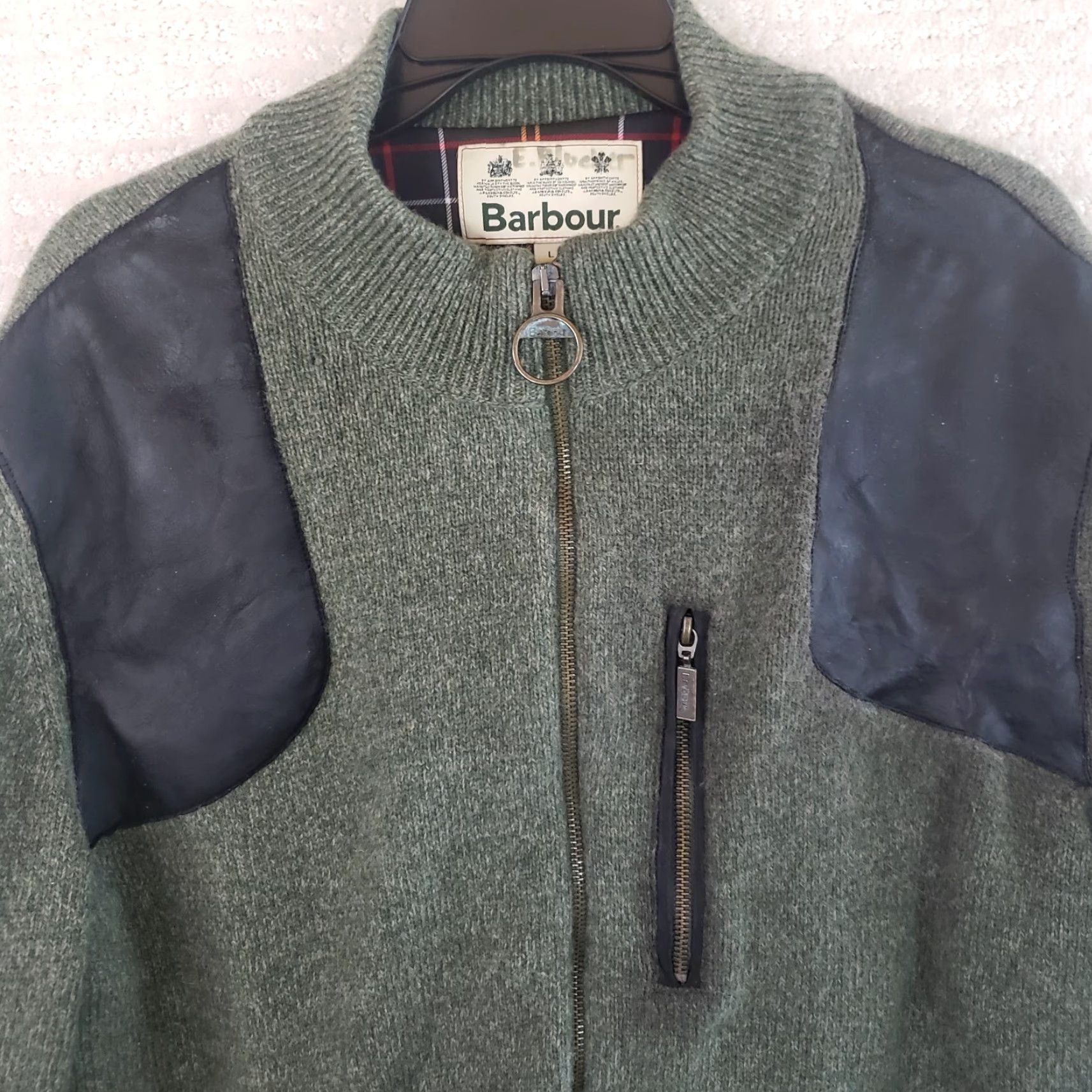 Barbour Barbour Danby Lined Full Zip Sweater Men L Olive Wool Leather Elbow Pads Barbour Zipper Pulls Plaid Internal Liner Vintage: No Size US L / EU 52-54 / 3 - 3 Thumbnail