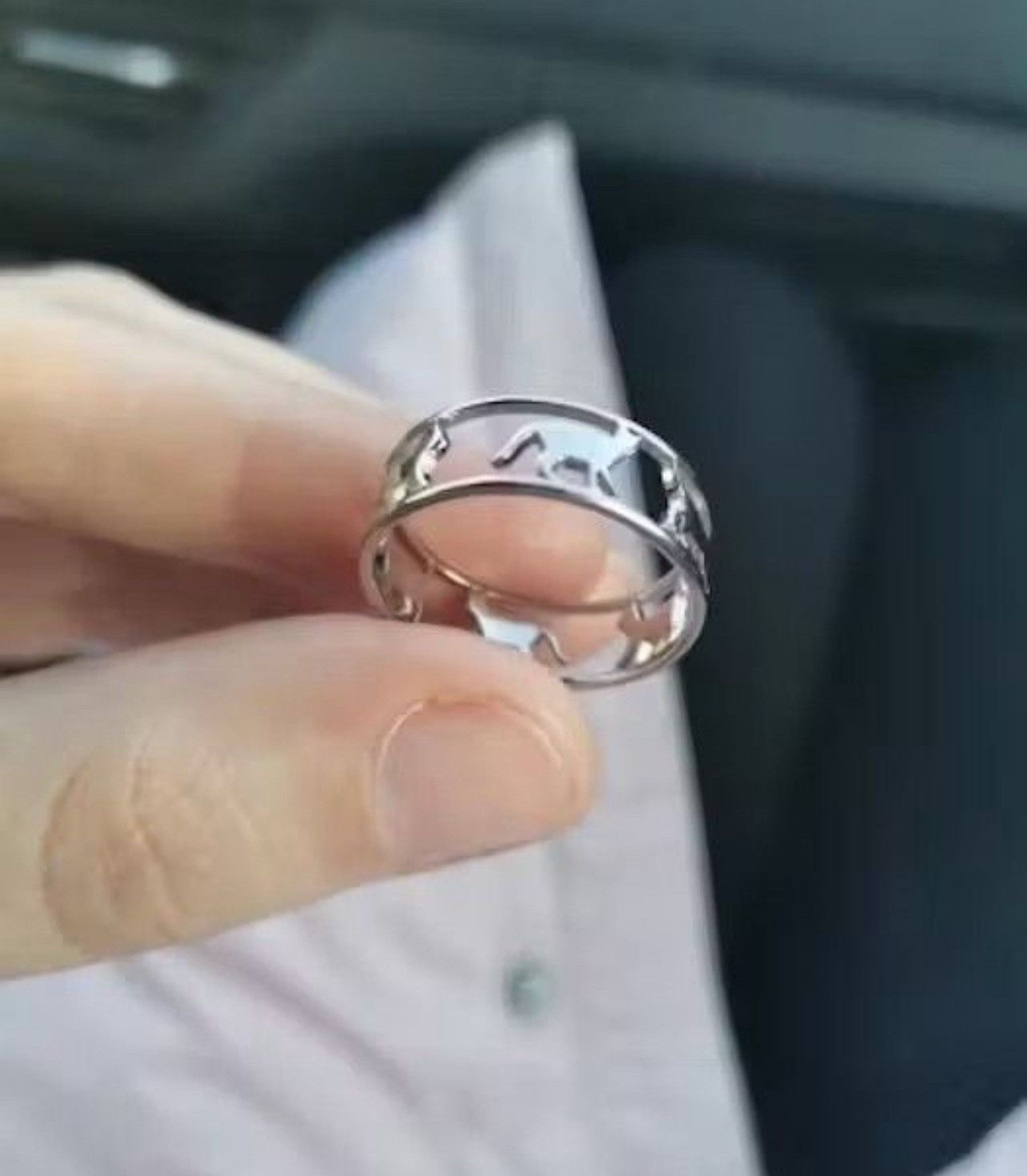 Jewelry × Vintage Hollow Walking Cats Ring Size ONE SIZE - 2 Thumbnail