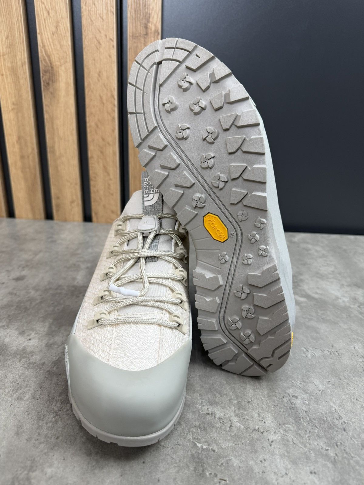 The North Face The North Face Glenclyffe Low Beige Sneakers US 9 Size US 9 / EU 42 - 9 Thumbnail