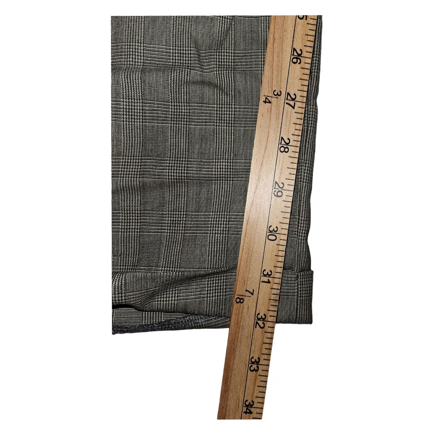 Brooks Brothers Brooks Brothers Wool Pants 36 Men Dress Pants Gray Check Italy Wool Regular 32 In Inseam Slim? No, keep as per data. Size US 36 / EU 52 - 5 Thumbnail