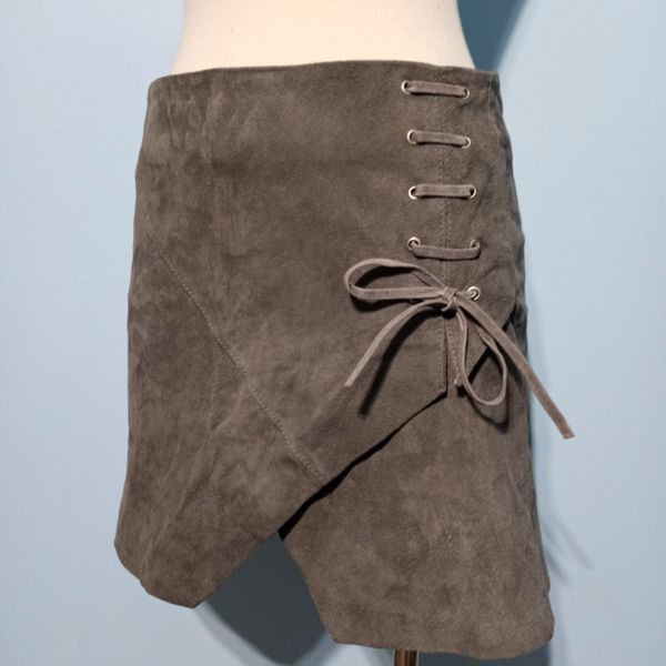 BLANKNYC Blanknyc Real suede A- line skirt with Lacing detail sand color Soft fog size 26 Size 26" / US 2 / IT 38 - 3 Thumbnail