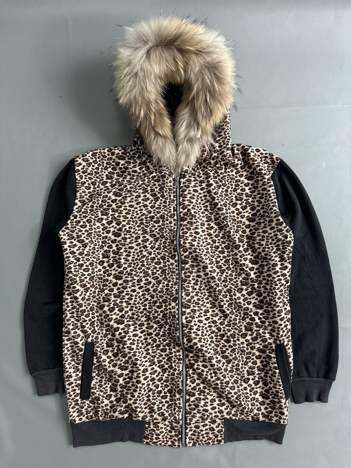 STAR POP BLACK LEOPARD FUR ZIP HOODIE