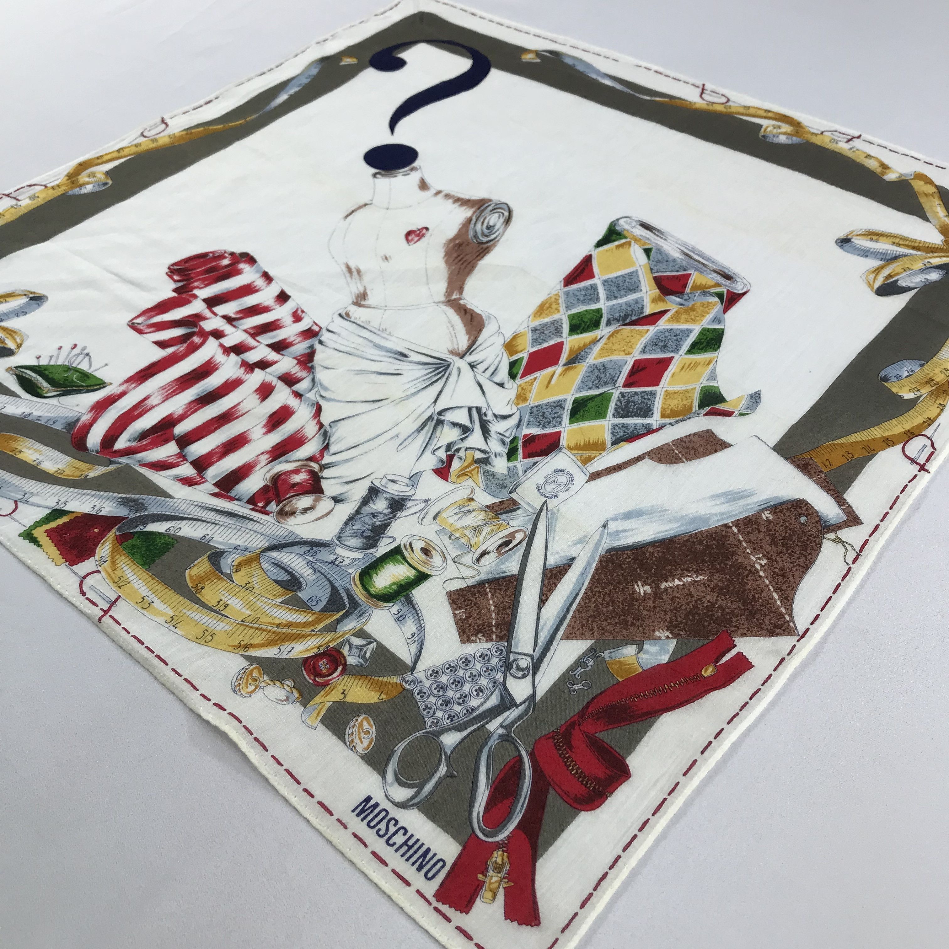 Vintage Vintage Moschino Bandana / Handkerchief / Neckerchief -S1981 Size ONE SIZE - 2 Thumbnail