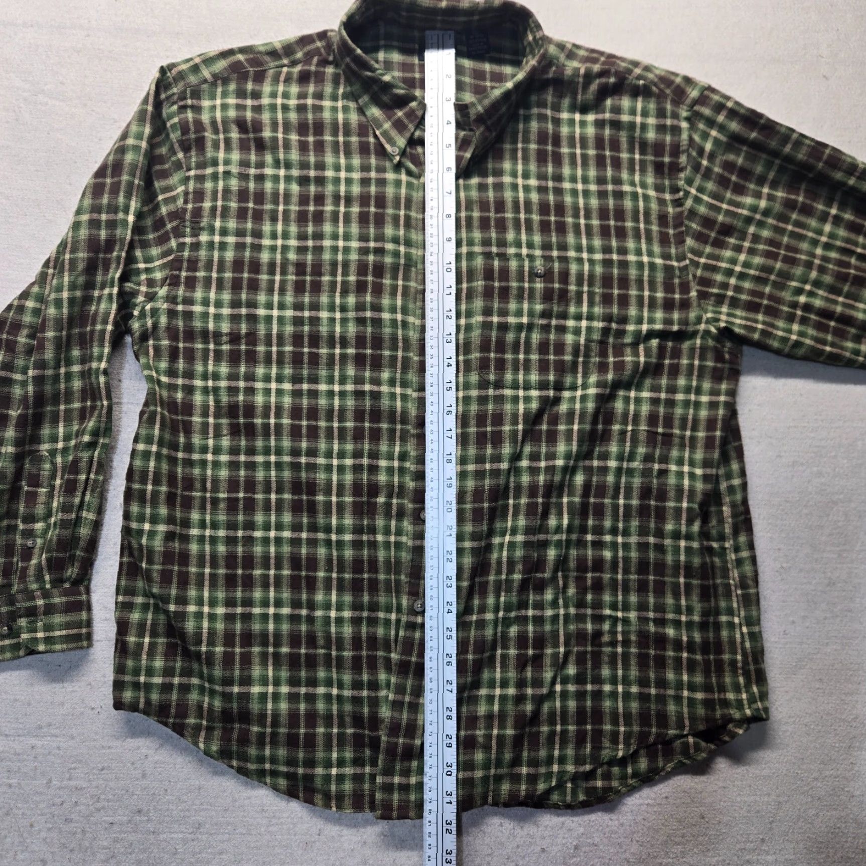 Van Heusen Van Heusen Shirt 2XL Green Plaid Button-Up Adult Men’s Flannel Cotton Shirt Size US XXL / EU 58 / 5 - 6 Thumbnail