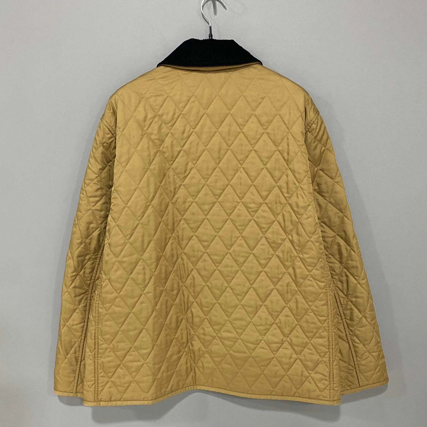 Burberry Burberry quilted gold puffer jacket L Size US L / EU 52-54 / 3 - 3 Thumbnail