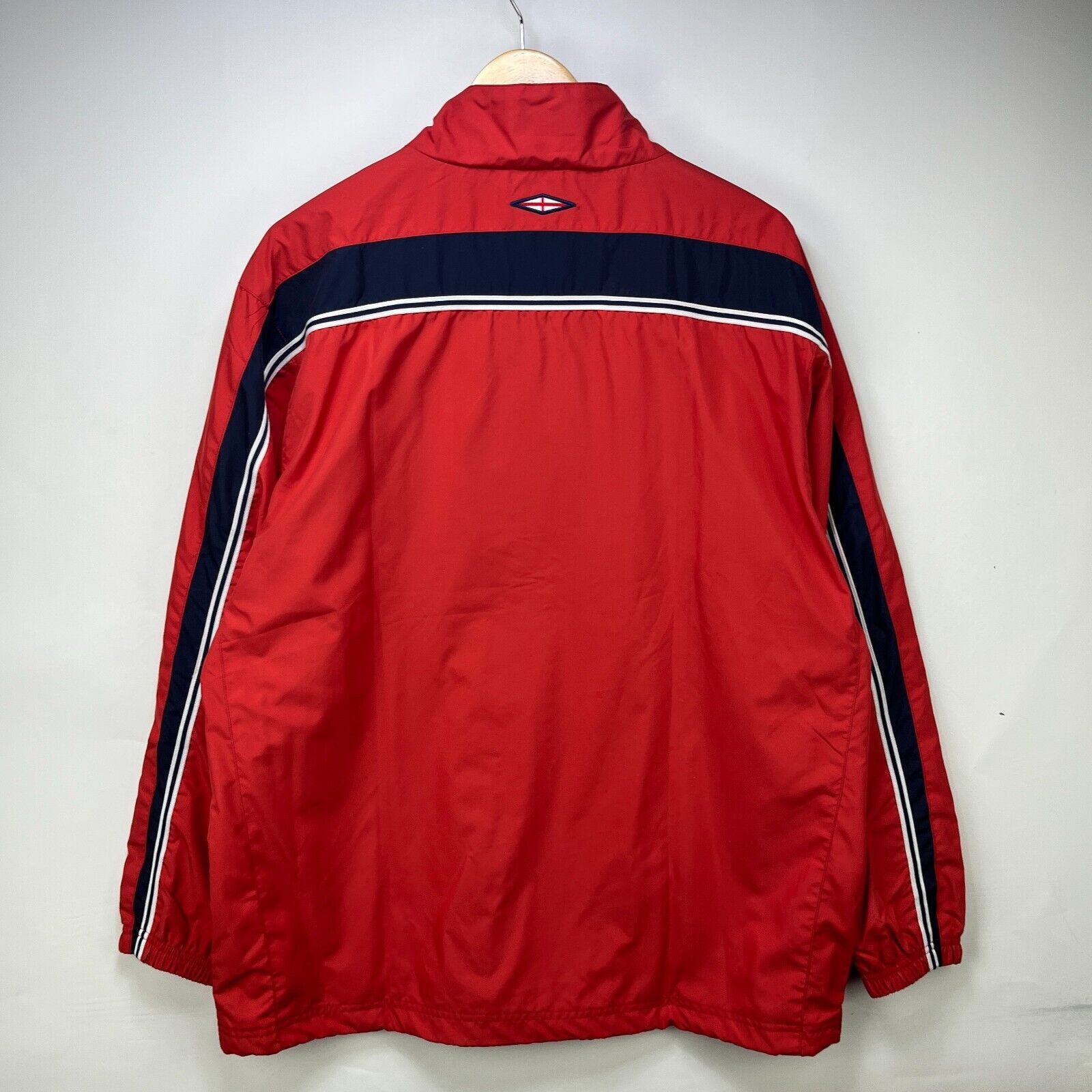 Umbro × Vintage Vintage Umbro England Football Windbreaker Track Jacket Med Size US M / EU 48-50 / 2 - 13 Thumbnail