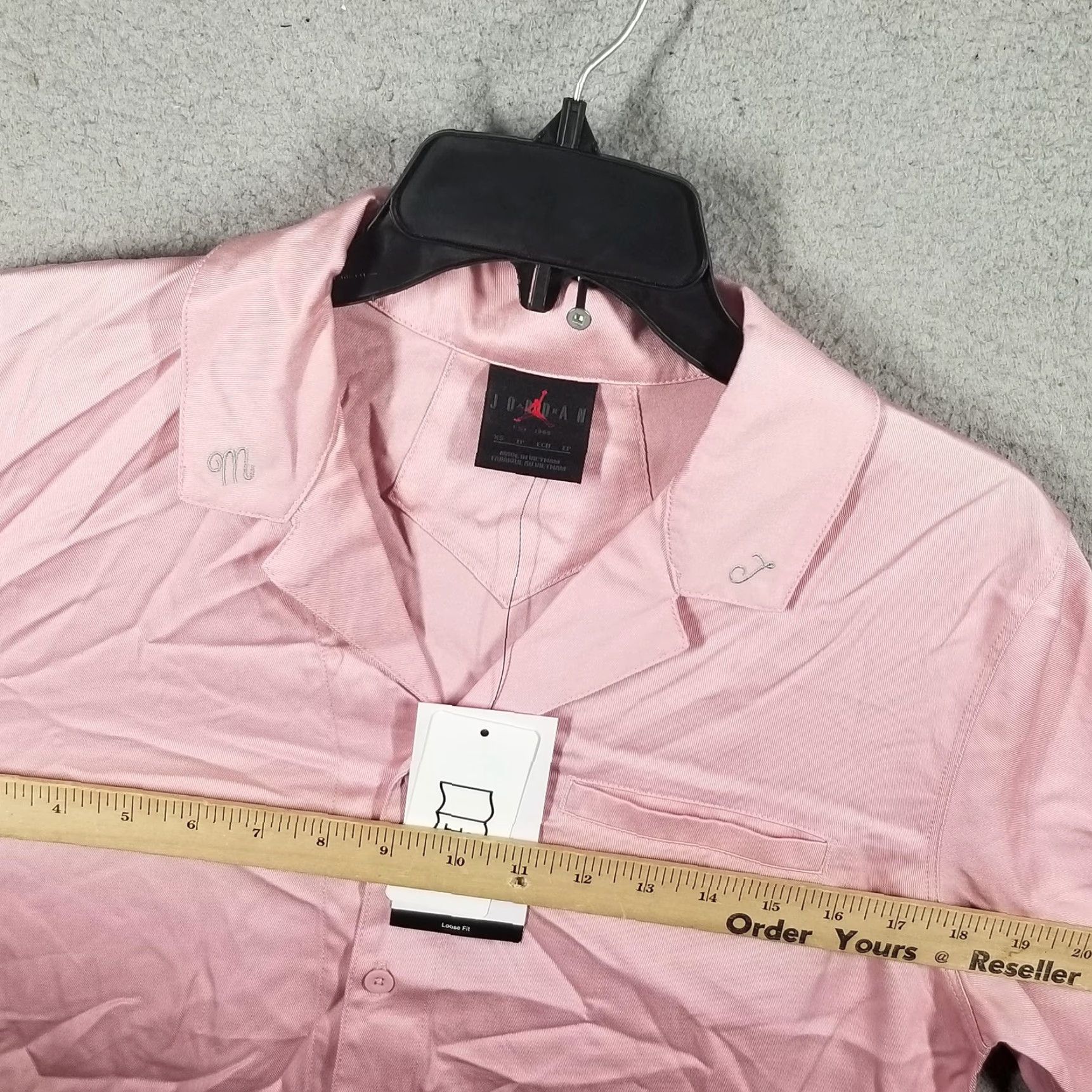 Nike Jordan Shirt Womens XS Pink Camp Collar Button Front Flight Classics FN5763-607 Size XS / US 0-2 / IT 36-38 - 7 Thumbnail