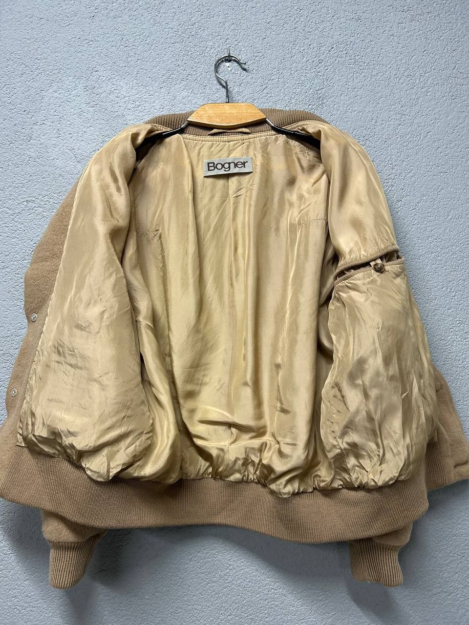 Bogner Bogner mens wool bomber jacket size EU 44 / S Size US S / EU 44-46 / 1 - 15 Thumbnail
