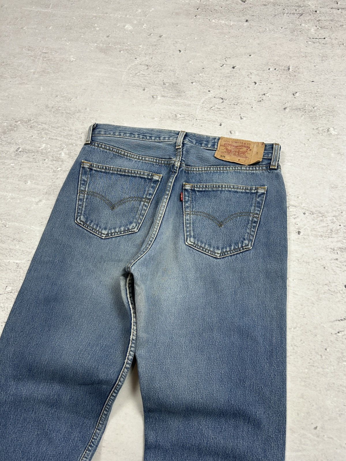 Levi's Vintage Clothing 💥Vintage Levis 501 Washed Baggy Wide Leg Denim Jeans 90s💥 Size US 32 / EU 48 - 4 Thumbnail