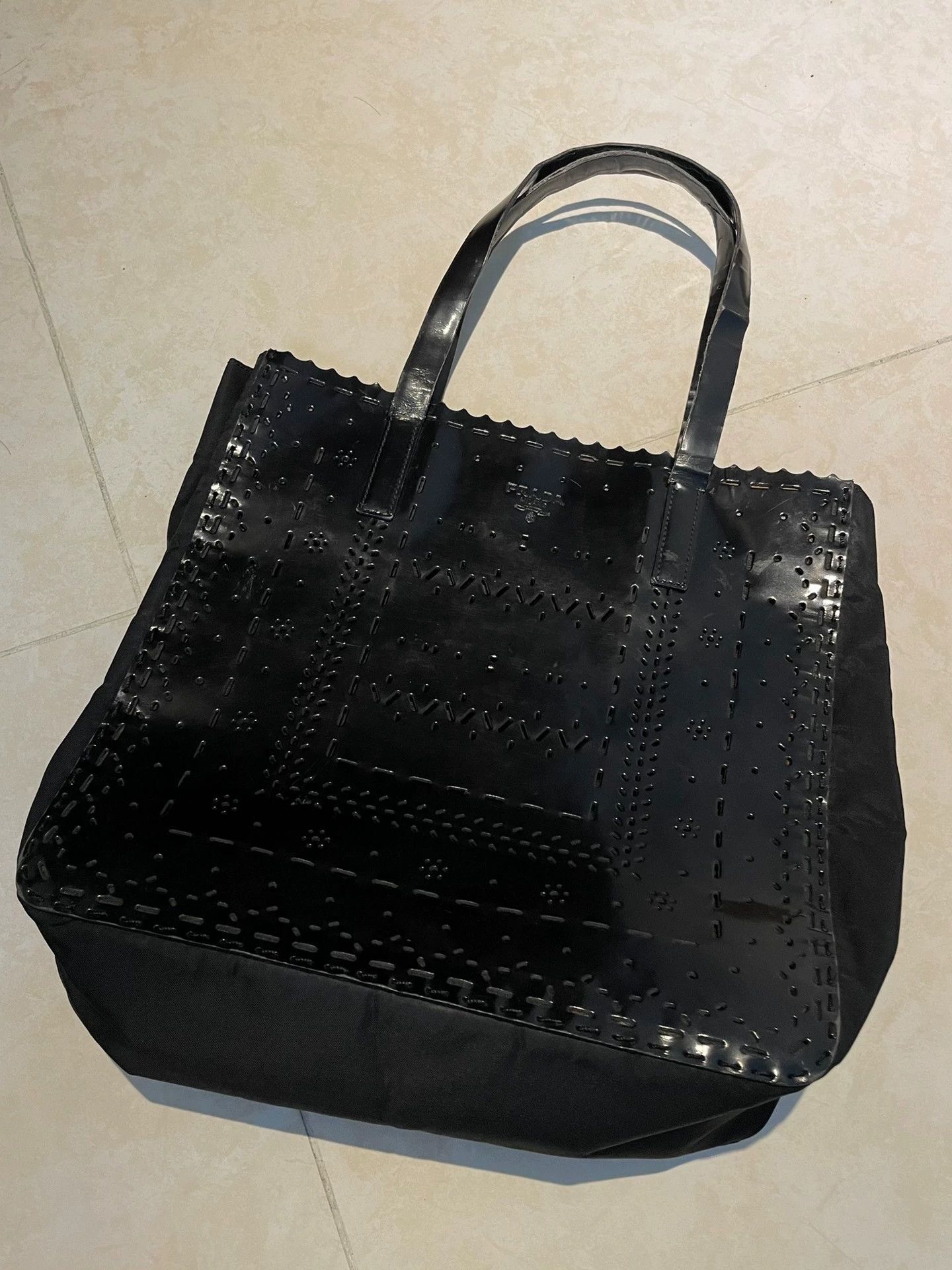 Prada PRADA Patent Leather Tote Black Carved Cutout Nylon Flaw Size ONE SIZE - 1 Thumbnail