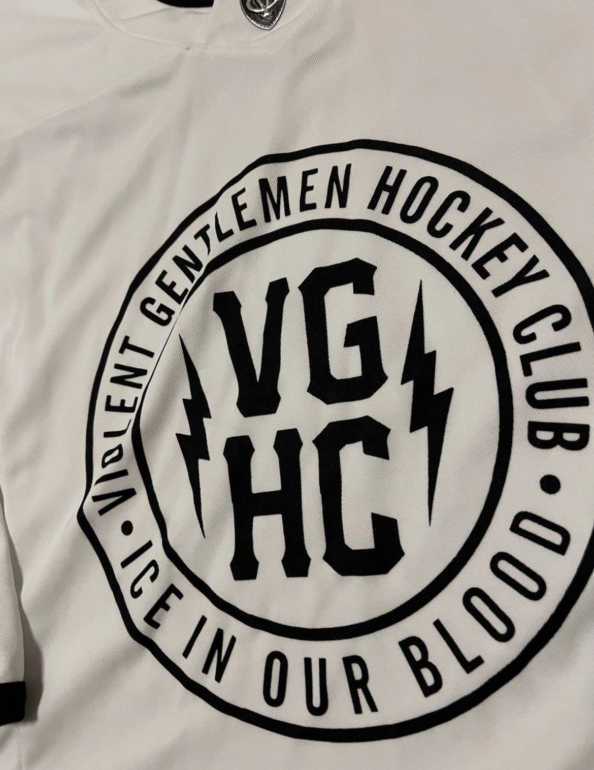 Other Violent Gentlemen Hockey Club White Jersey Size XL 25x29.5 Size US XL / EU 56 / 4 - 2 Thumbnail