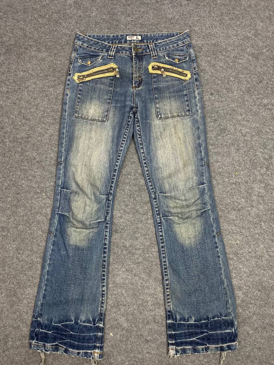 Japanese Brand realmind japanese brand bootcut denim distressed design Size US 34 / EU 50 - 10 Thumbnail