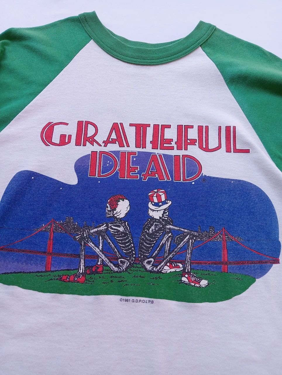 Grateful Dead Vintage 80's Grateful Dead American Rock Band 1982 Tshirt Size US L / EU 52-54 / 3 - 3 Thumbnail