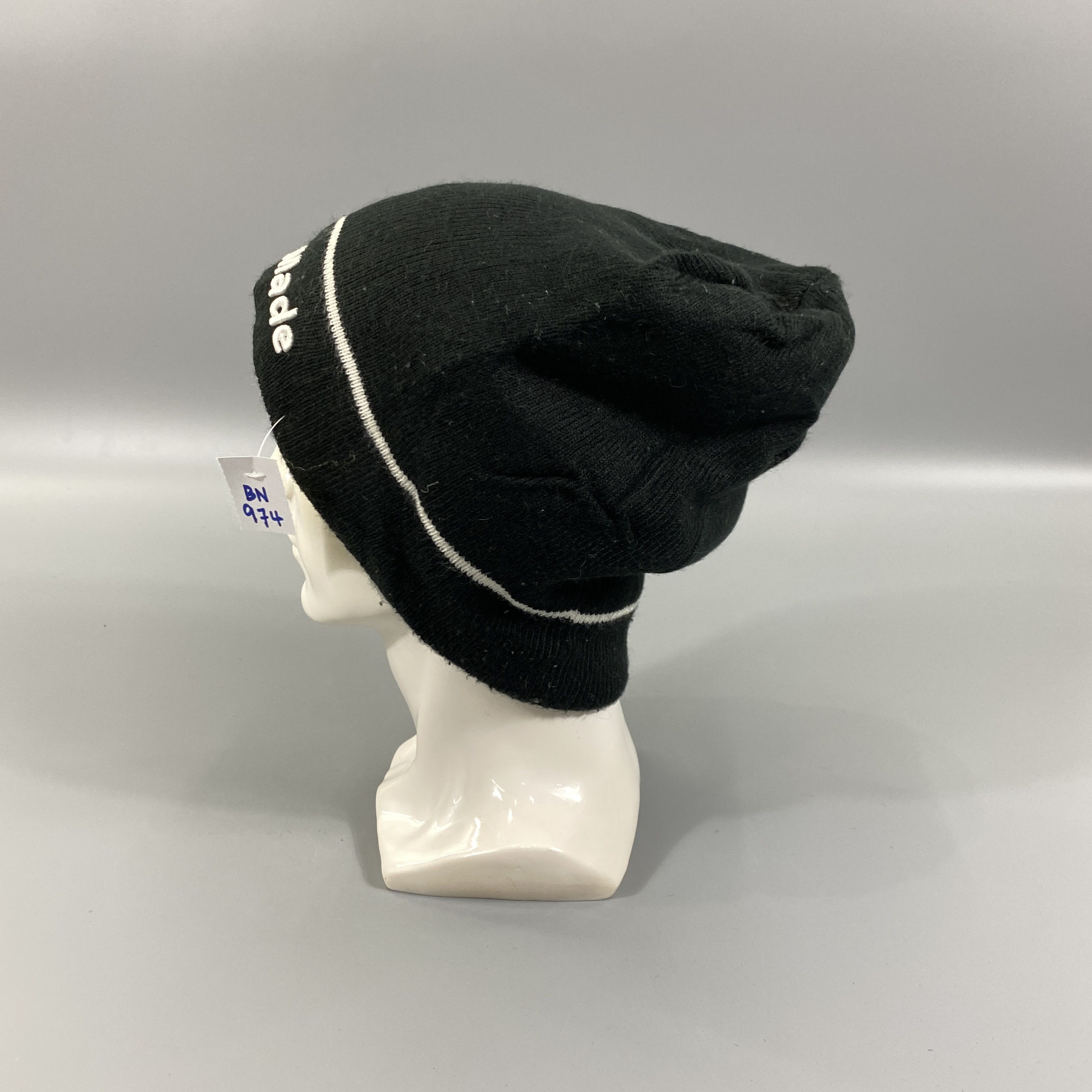 Japanese Brand TaylorMade Slouchy Beanie Hat Size ONE SIZE - 2 Thumbnail