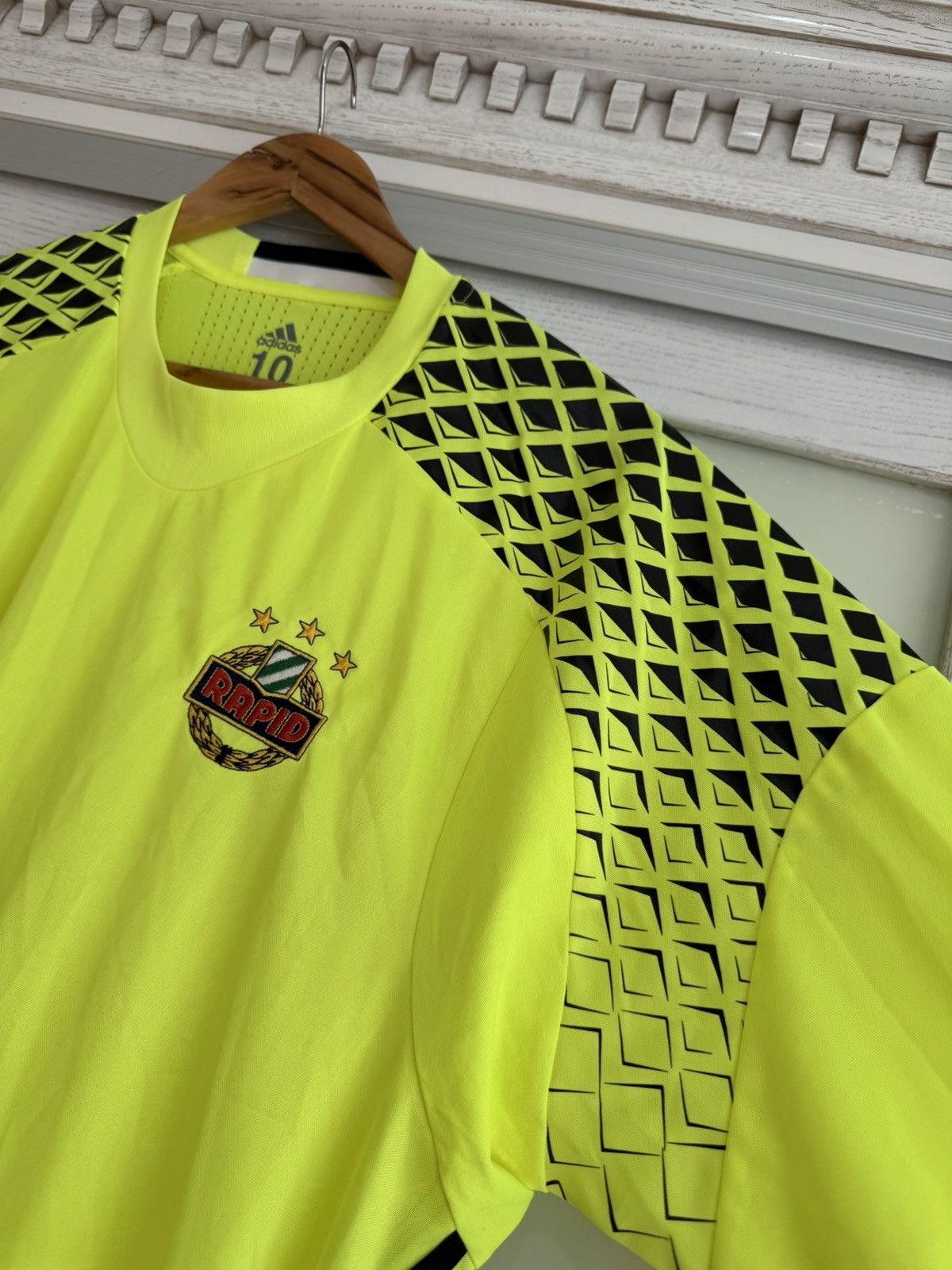 Adidas Rapid Wien 2016-2017 Player Issue Goalkeeper Jersey Soccer Size US L / EU 52-54 / 3 - 7 Thumbnail